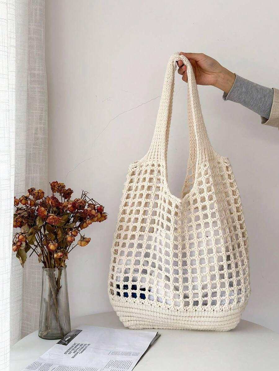 SHEIN حقيبة كتف كروشيه واسعة وعملية بتصميم كاجوال لون بيج