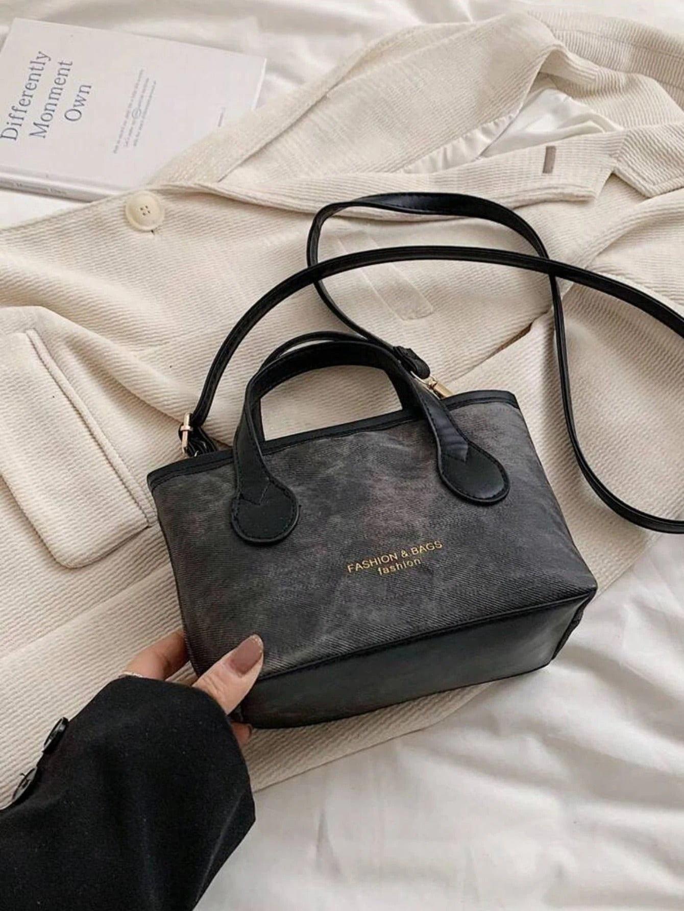 SHEIN حقيبة كتف كروس نسائية كبيرة السعة
