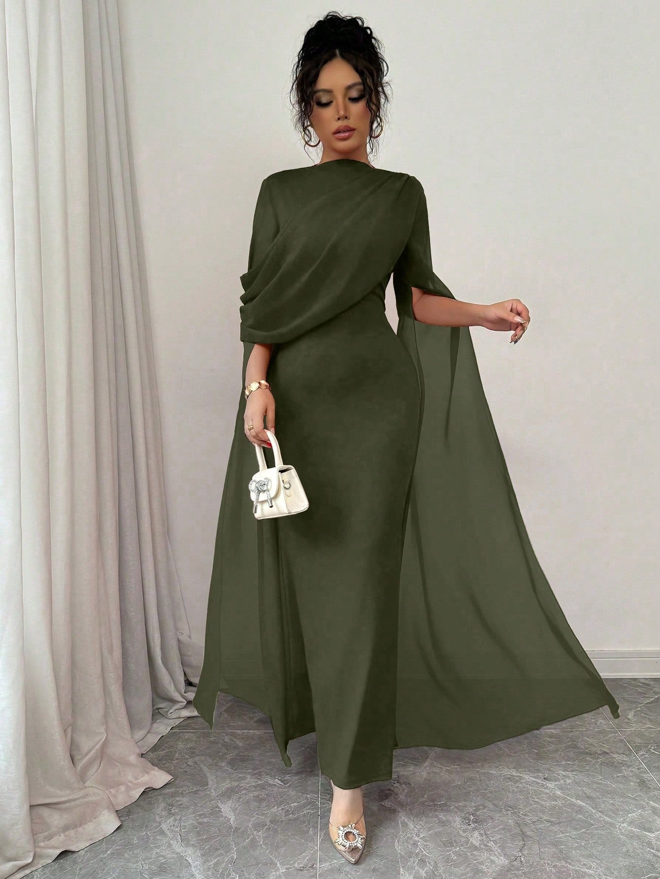 SHEIN Rafferiza Petite فستان أحمر بخصر مجمع وكتف مائل