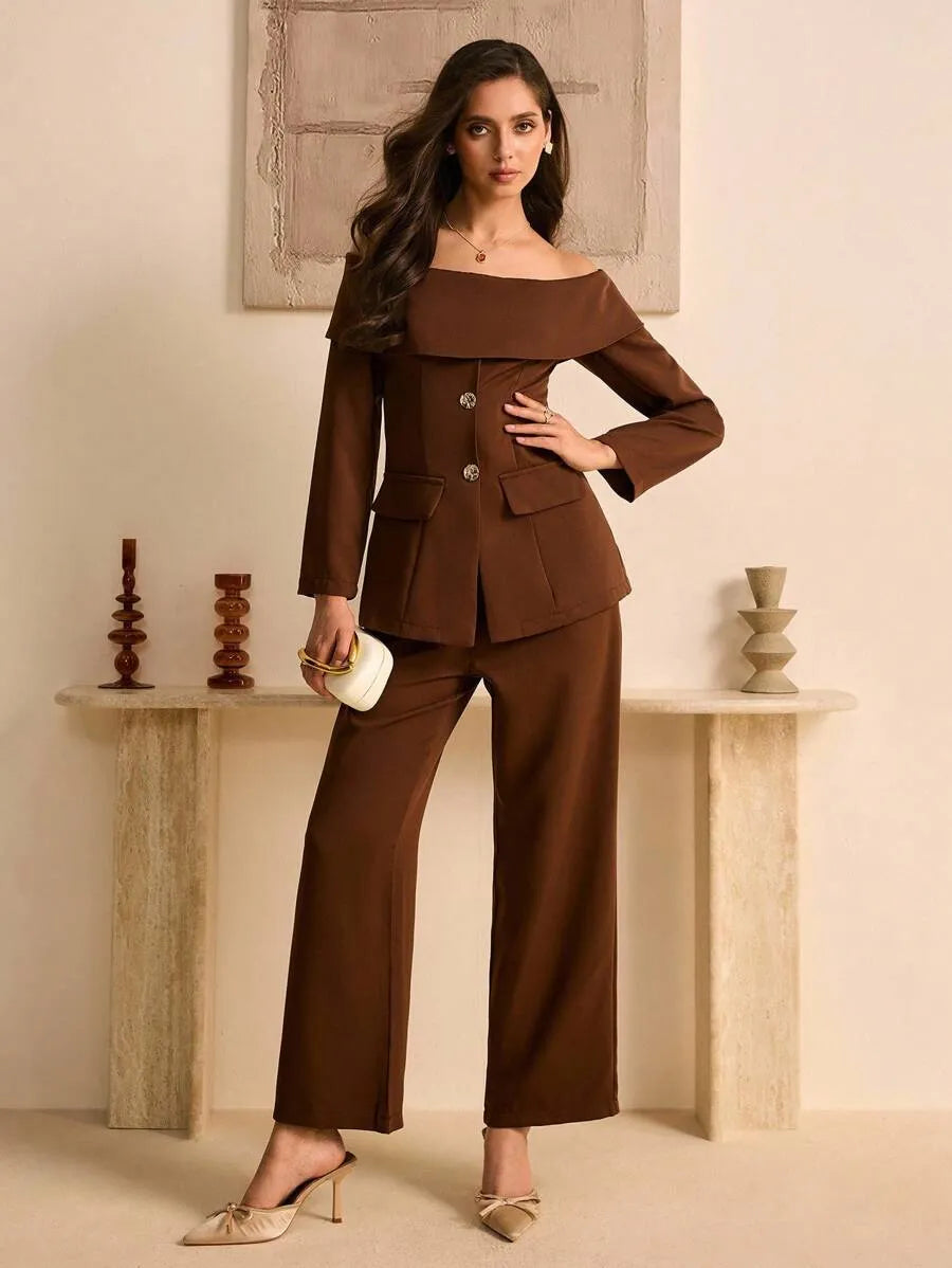 SHEIN Lyxana بدلة نسائية بكتف مكشوف وخصر محدد وحزام معدني بلون بني
