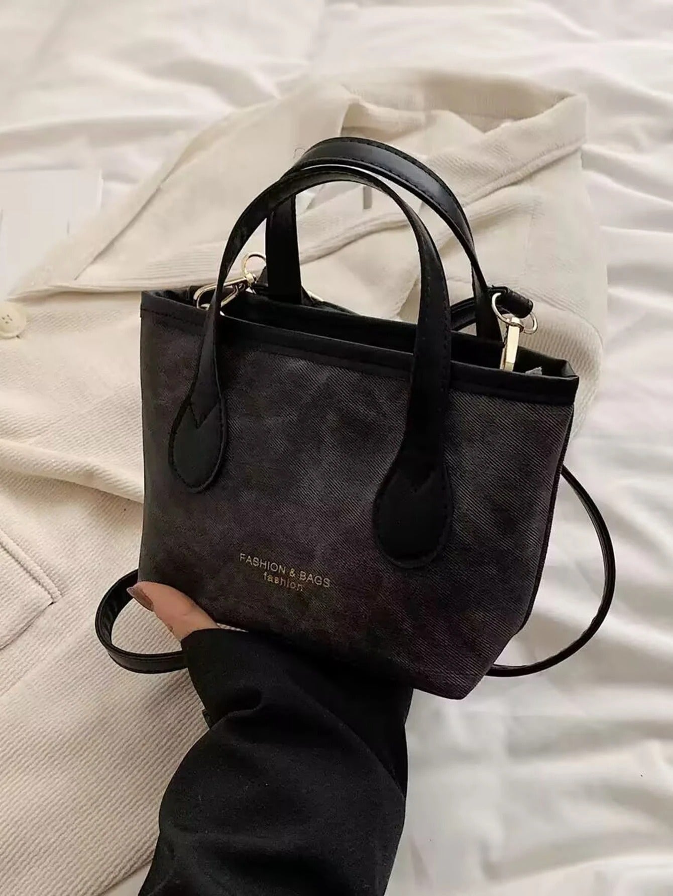SHEIN حقيبة كتف كروس نسائية كبيرة السعة