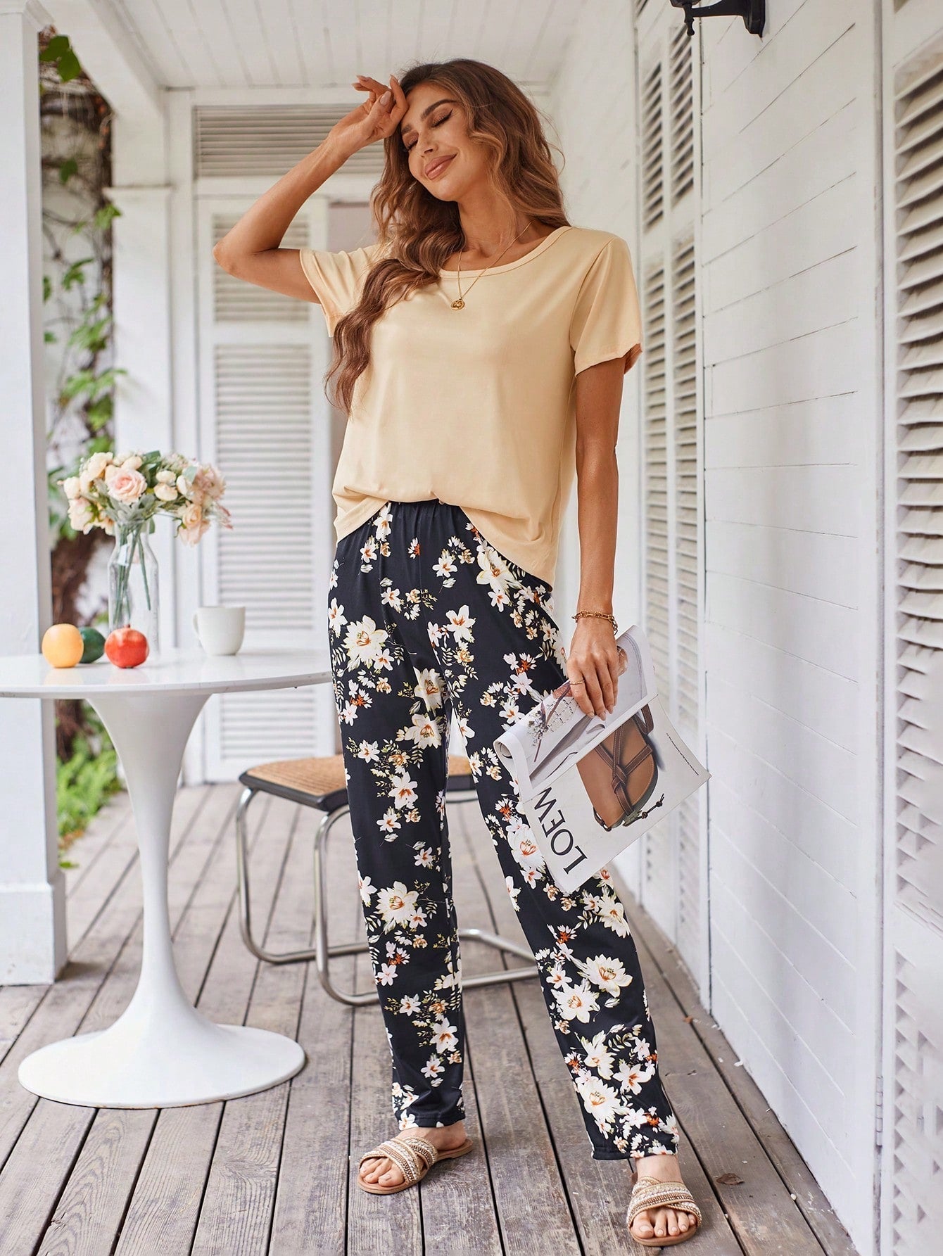 Solid Tee & Floral Print Pants PJ Set