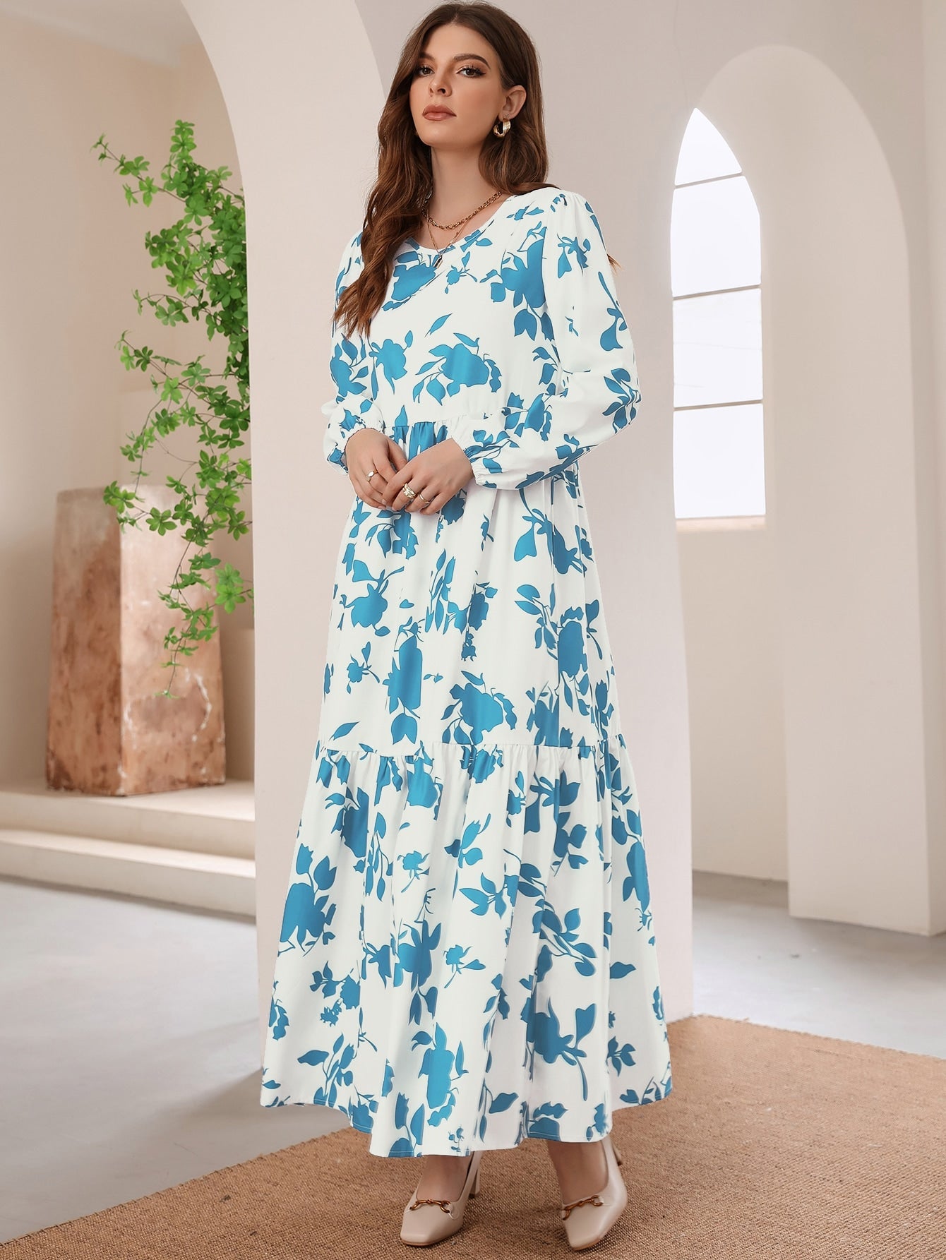 SHEIN Mulvari Floral Print Ruffle Hem Smock Dress