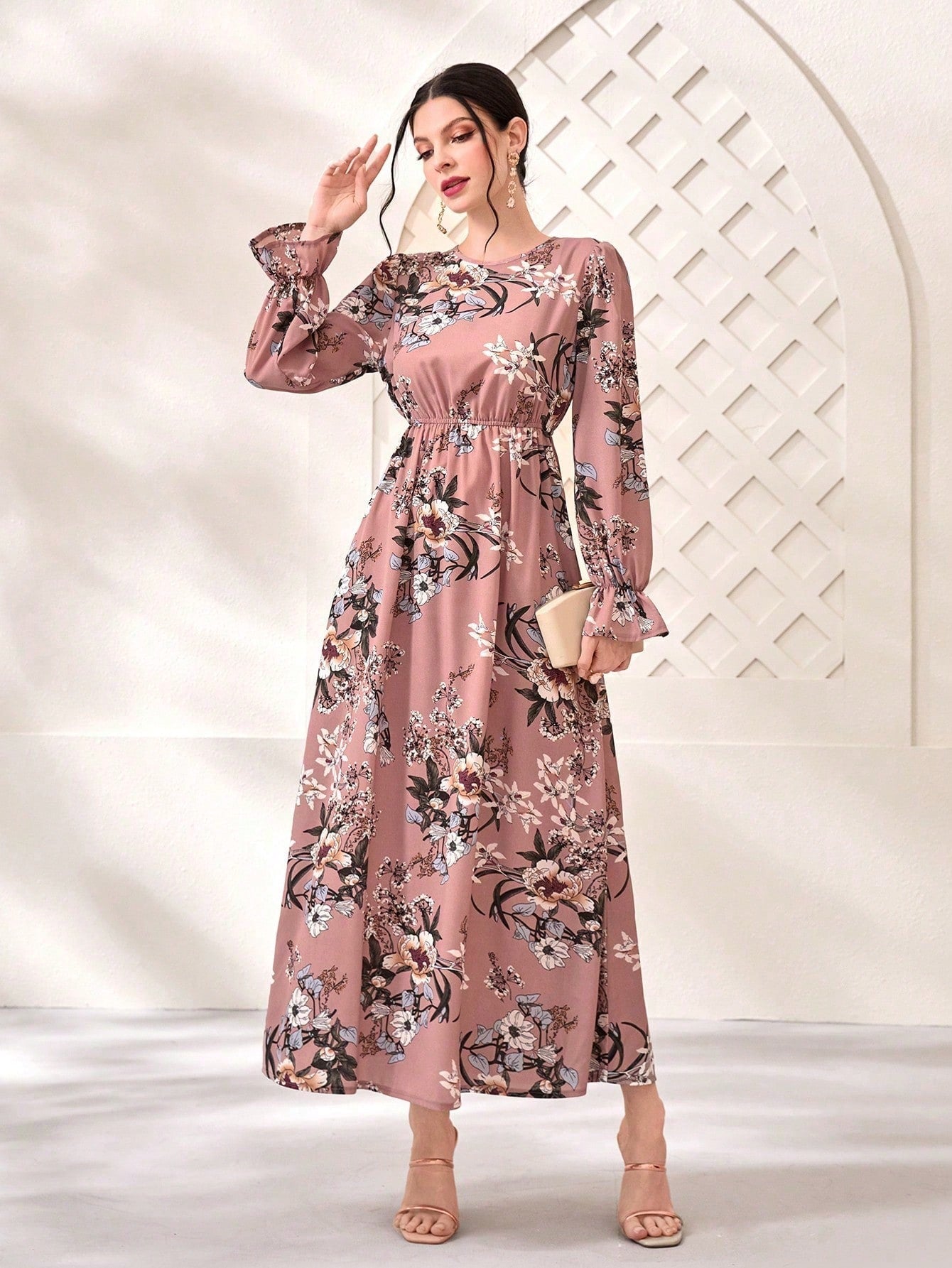 SHEIN Modely Floral Print Flare Sleeve Dress