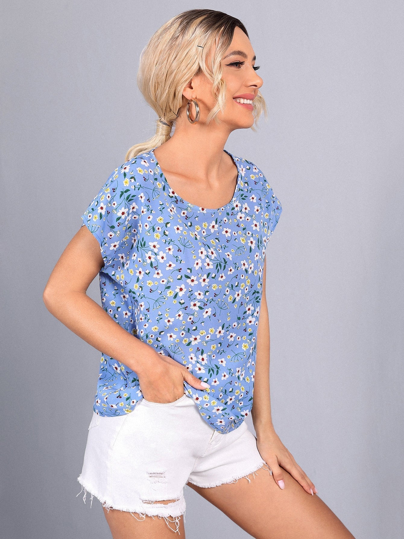 SHEIN LUNE Floral Print Top