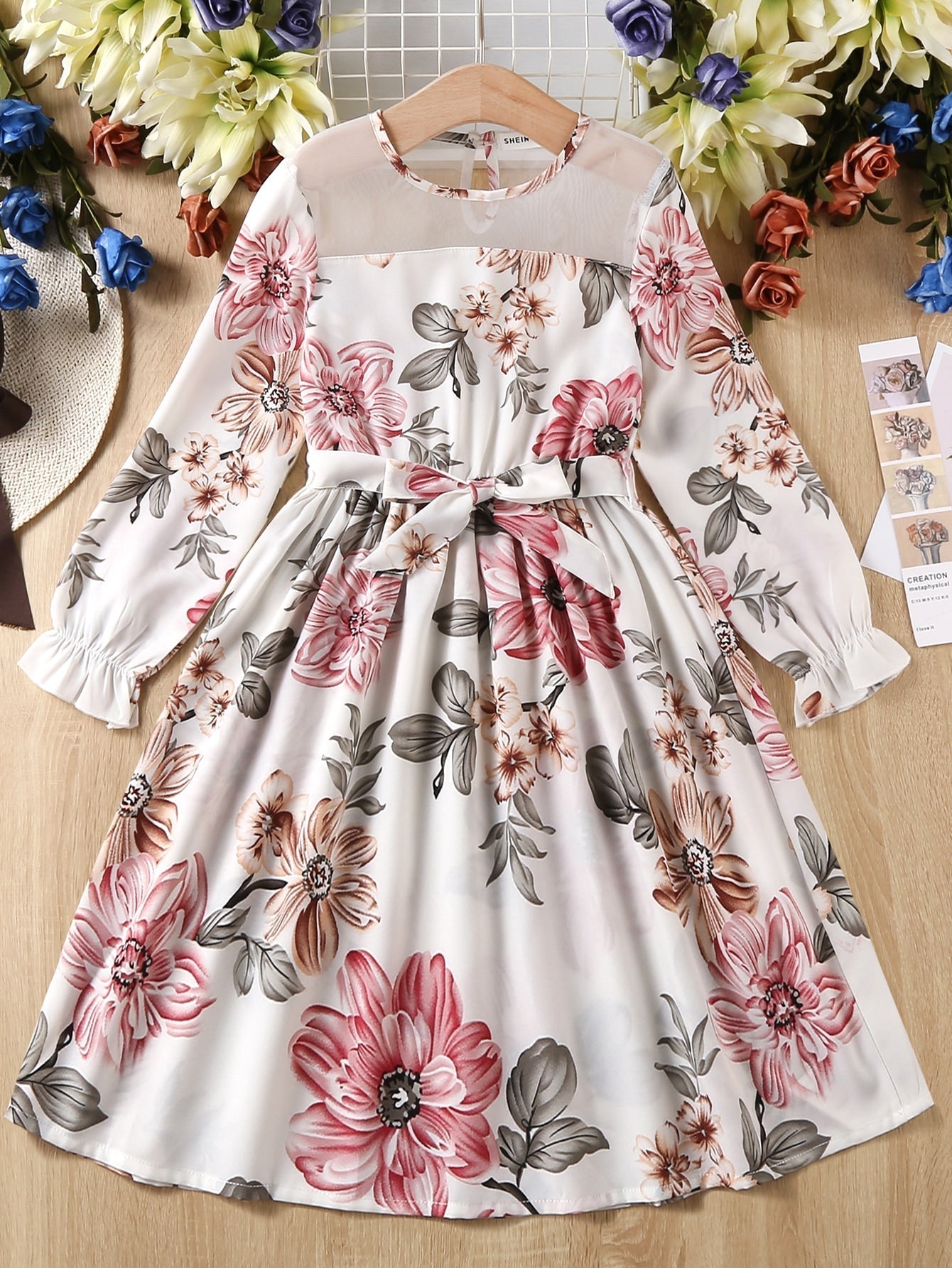 SHEIN Kids SUNSHNE Girls Floral Print Contrast Mesh Flounce Sleeve Belted Dress