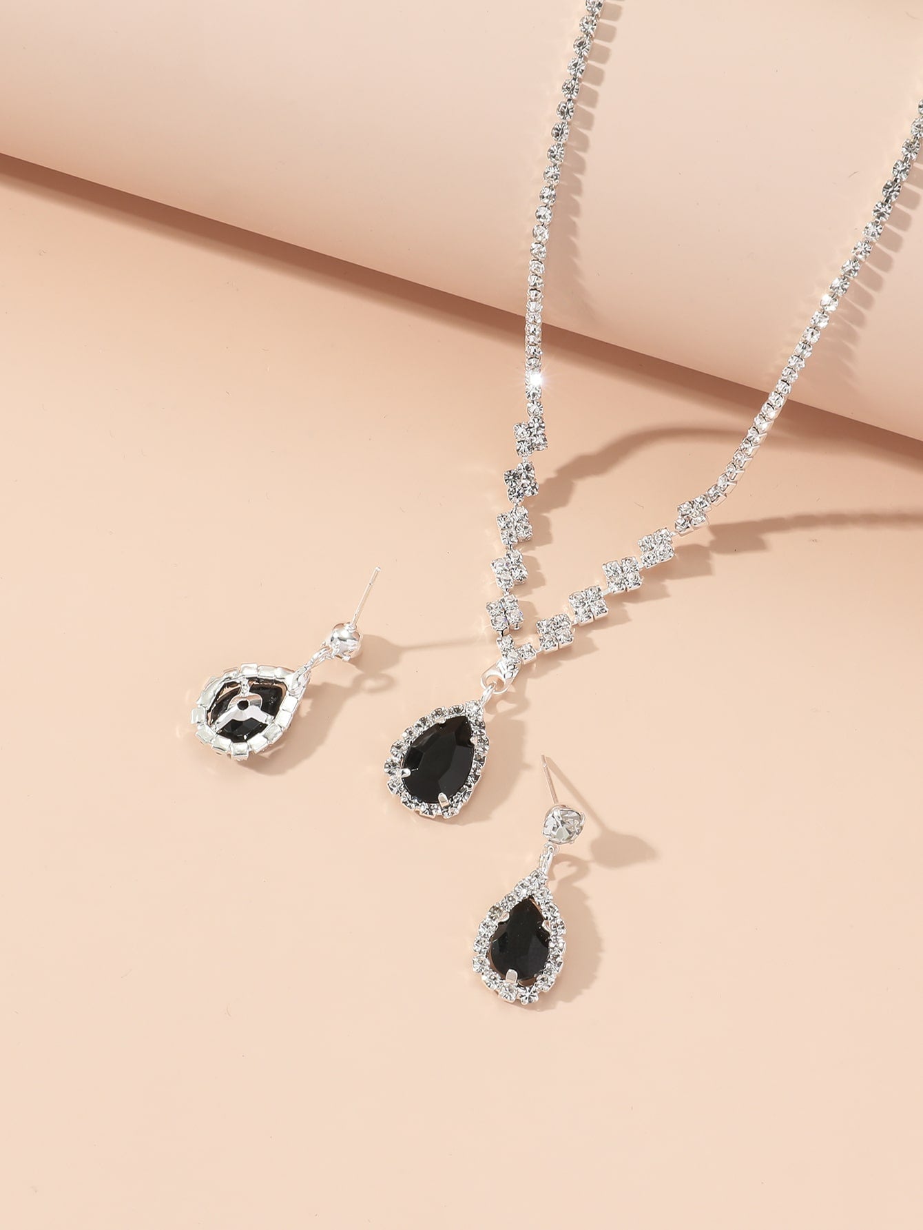 3Pcs Cubic Zirconia Decor Water-Drop Shaped Pendant Necklace & Earrings