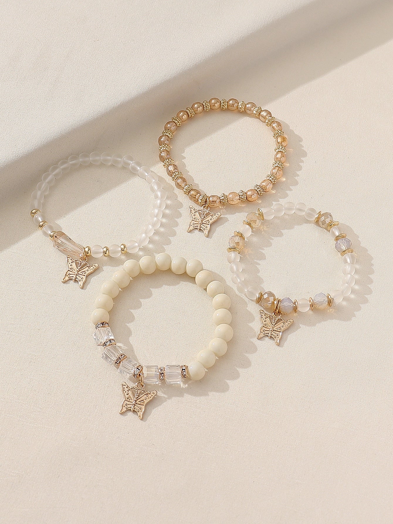 4Pcs/Set Bohemian Crystal Glass Butterfly Pendant Bracelet for Women, Sweet and Cute Style