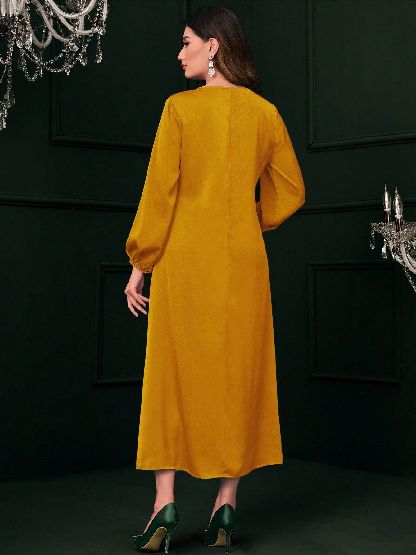 SHEIN Modely Ruched Front Lantern Sleeve Dress