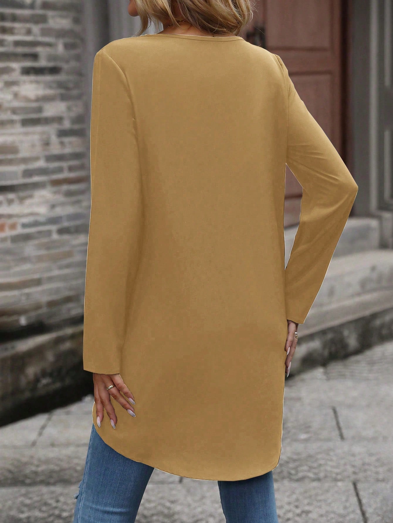 Solid Tulip Hem Blouse