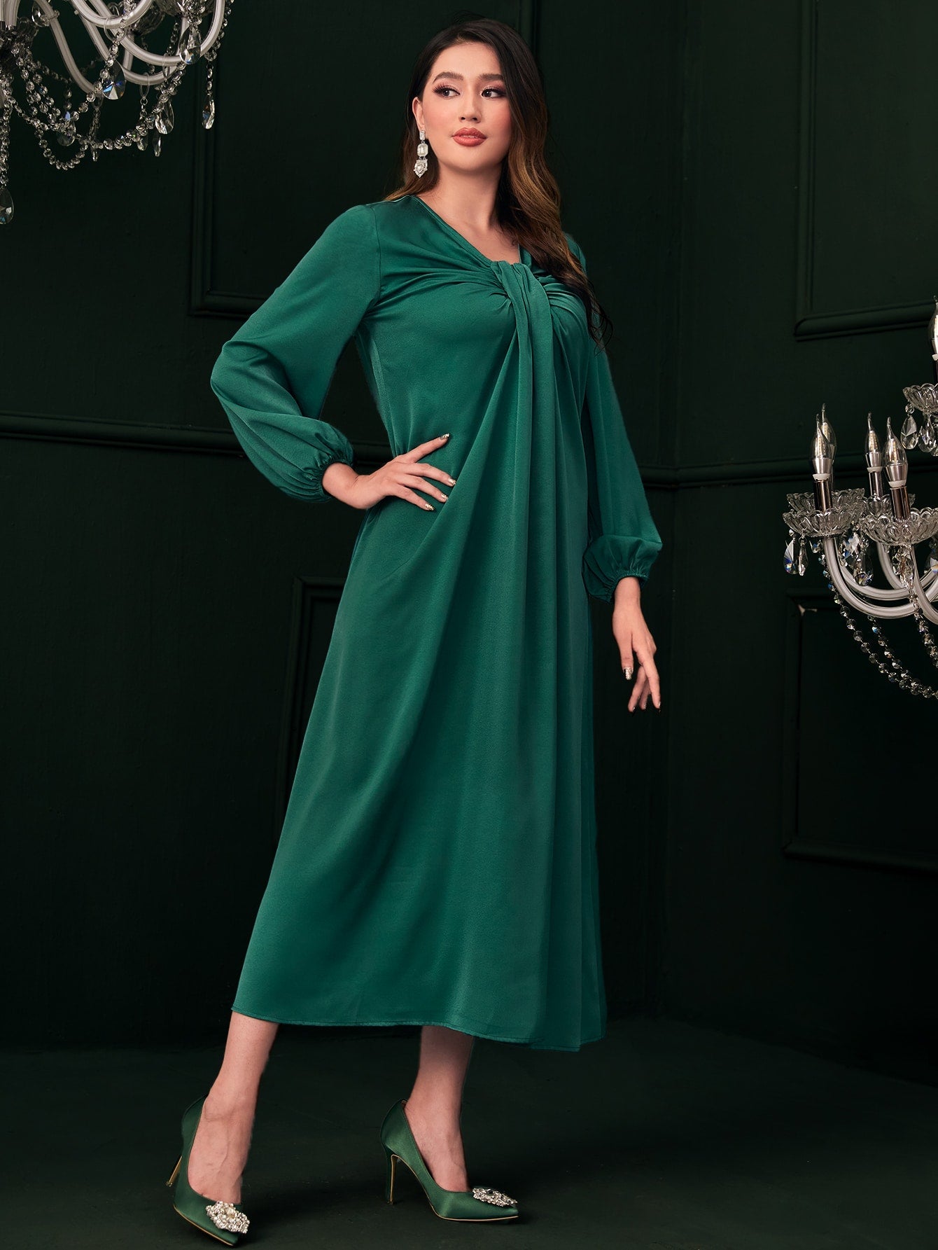 SHEIN Modely Ruched Lantern Sleeve Dress