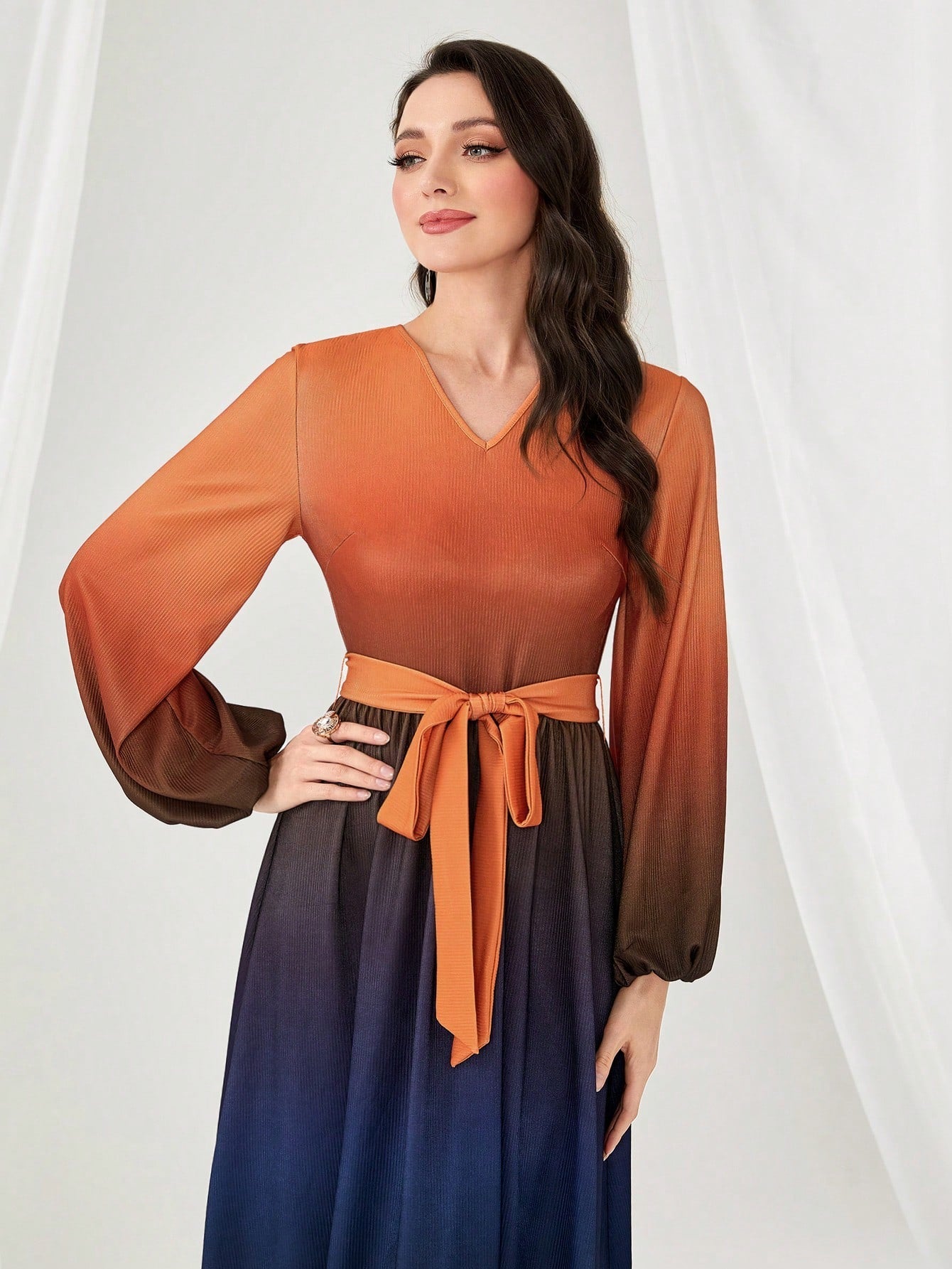 SHEIN Modely Ombre Lantern Sleeve Belted Dress