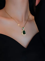 4Pcs Women'S Deluxe Square Shaped Jewelry Set with Rhinestone Decoration, Including 1 Necklace, 2 Earrings and 1 Ring, Suitable for Various Occasions Such as Daily Wear and Parties, Best Gift Choice
