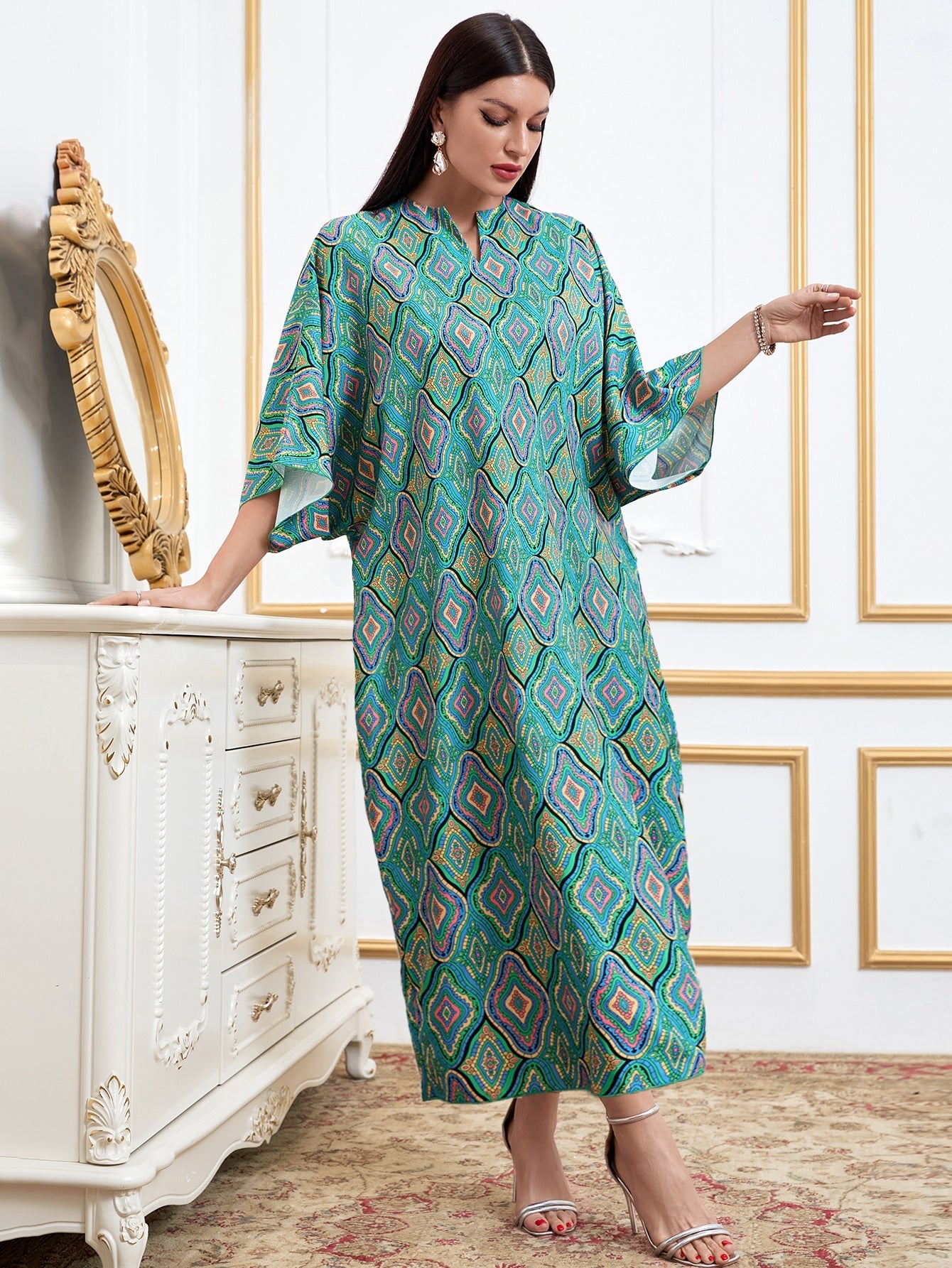 SHEIN Najma Damask Print Notched Neck Dolman Sleeve Kaftan