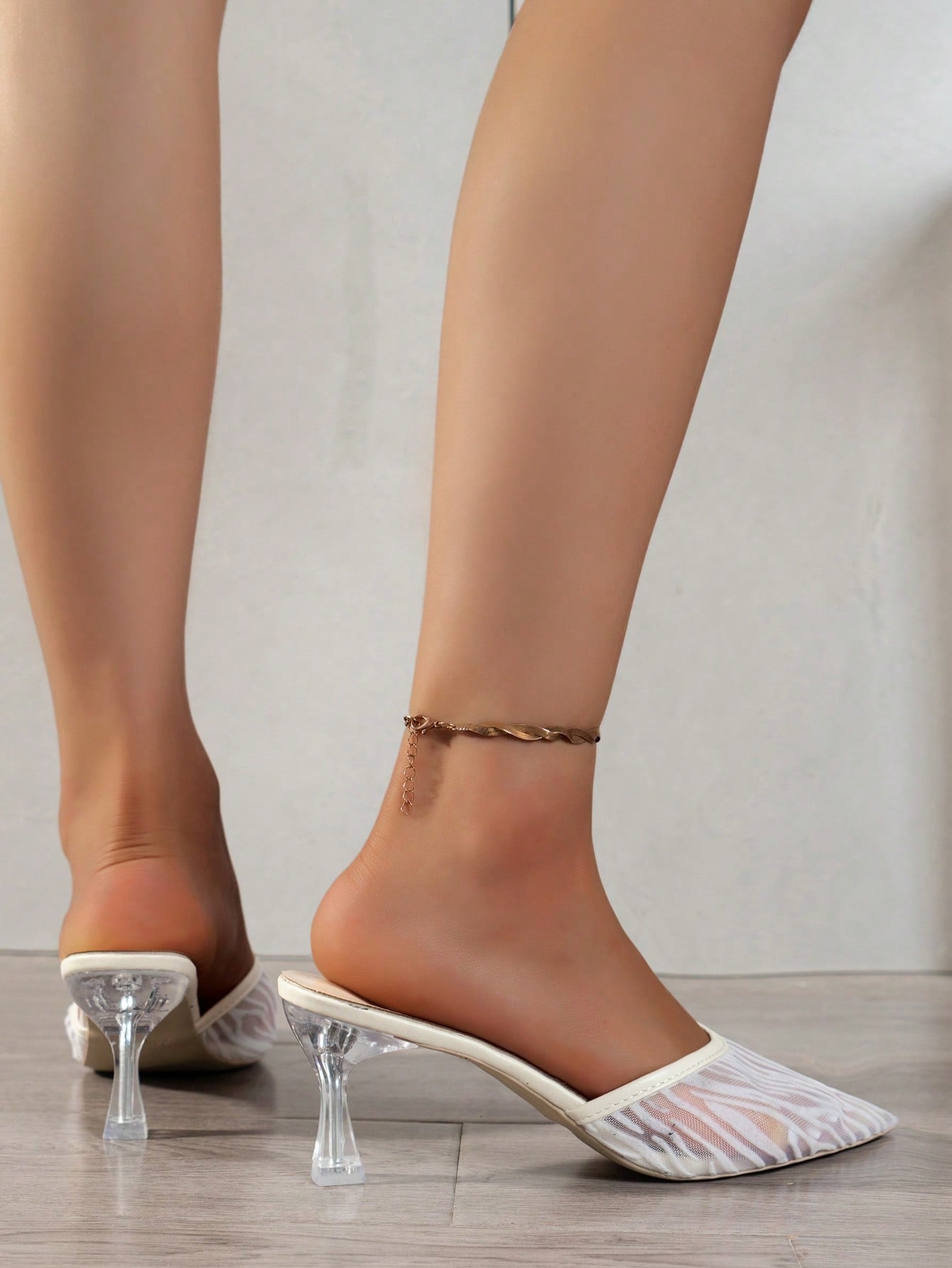 Women Lightweight Zebra Stripe Pattern Point Toe Pyramid Heeled Pumps, Elegant Outdoor Mesh Mule Pumps