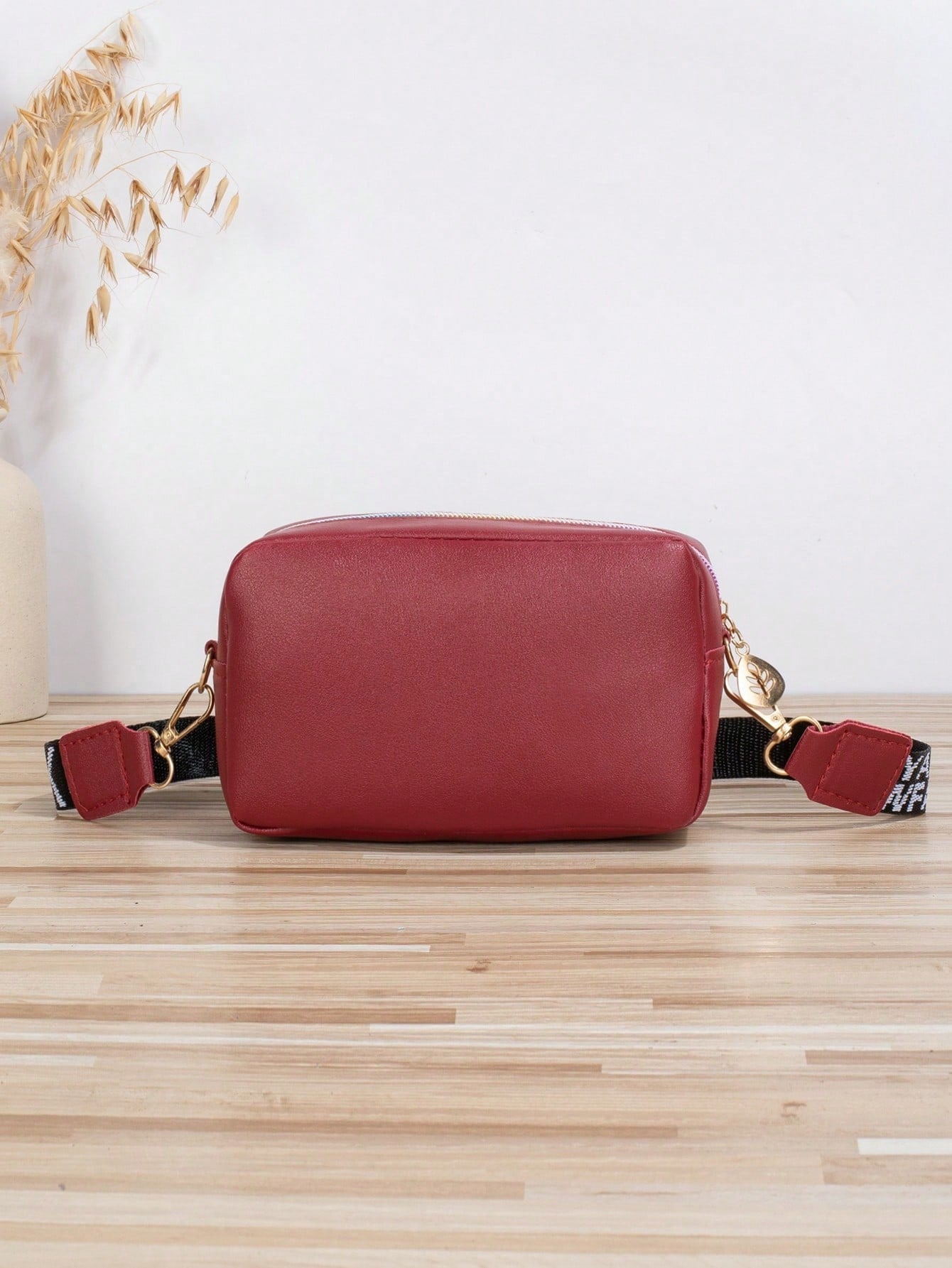Mini Letter Graphic Square Bag ,Vintage New Year and Spring Festival Style Bag for Women, Perfect for Every Occasion