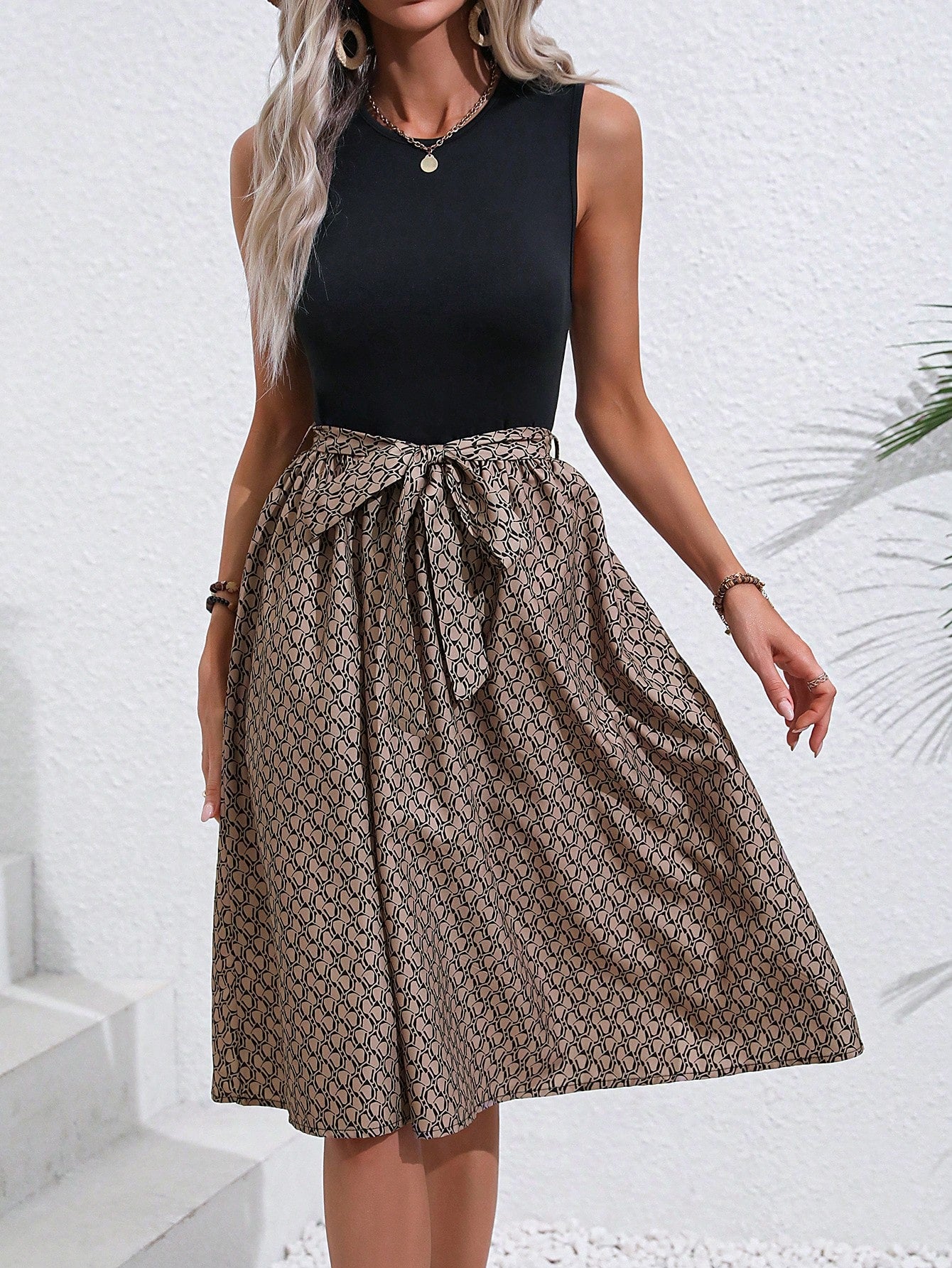 Graphic Print Belted Dress