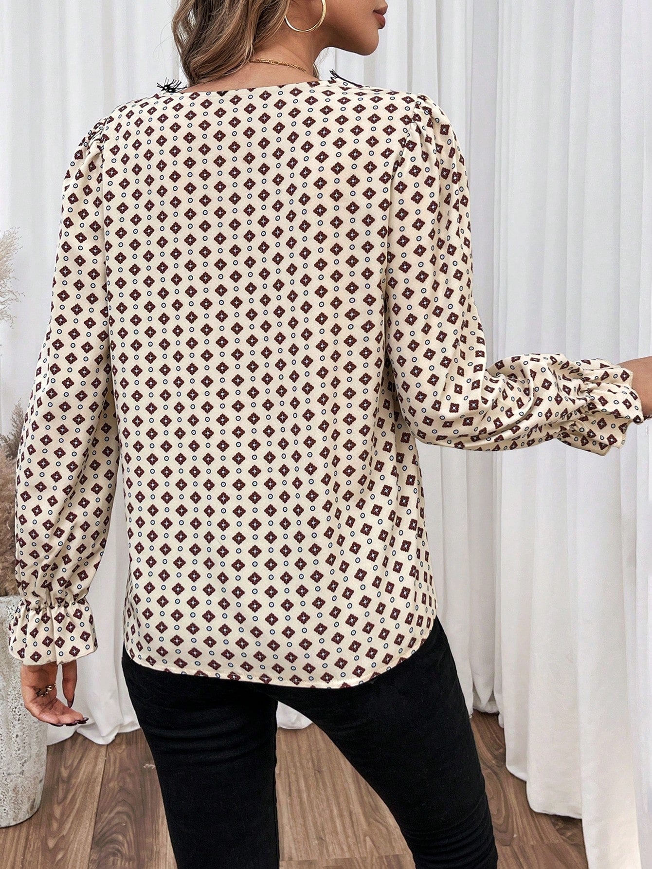 SHEIN Frenchy Printed Geometric Lace Splicing Ruffled Sleeve Blouse