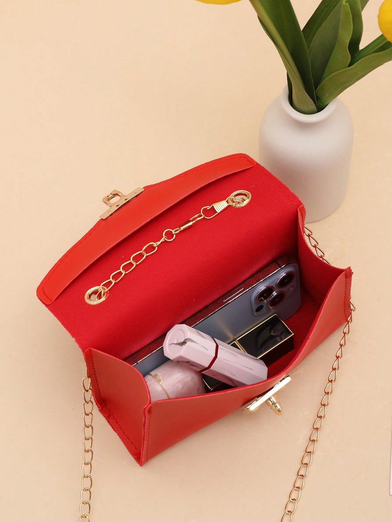 Chain Furry Clutch Bag with Wrist Strap