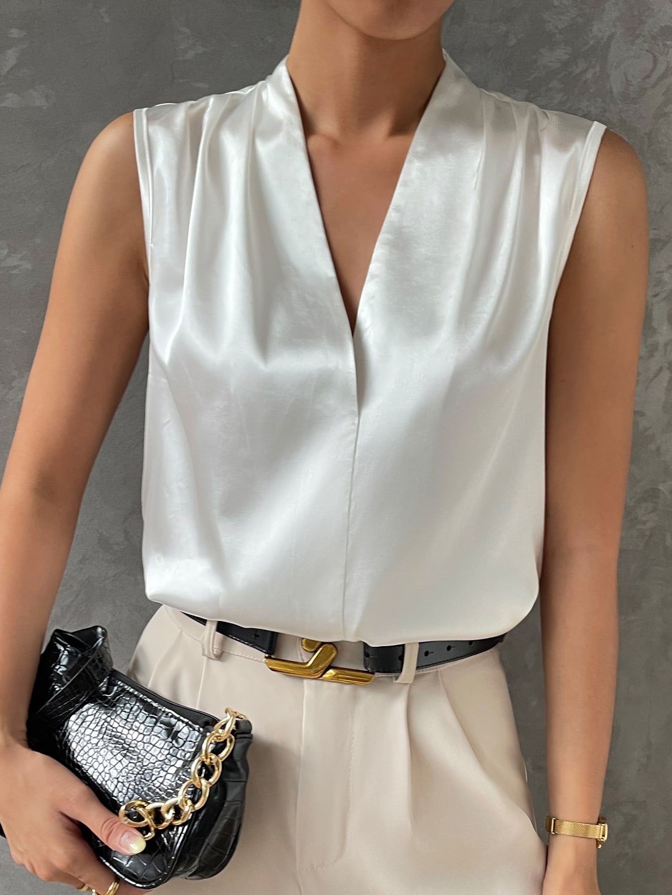 SHEIN Bizwear V Neck Sleeveless Satin Blouse Workwear