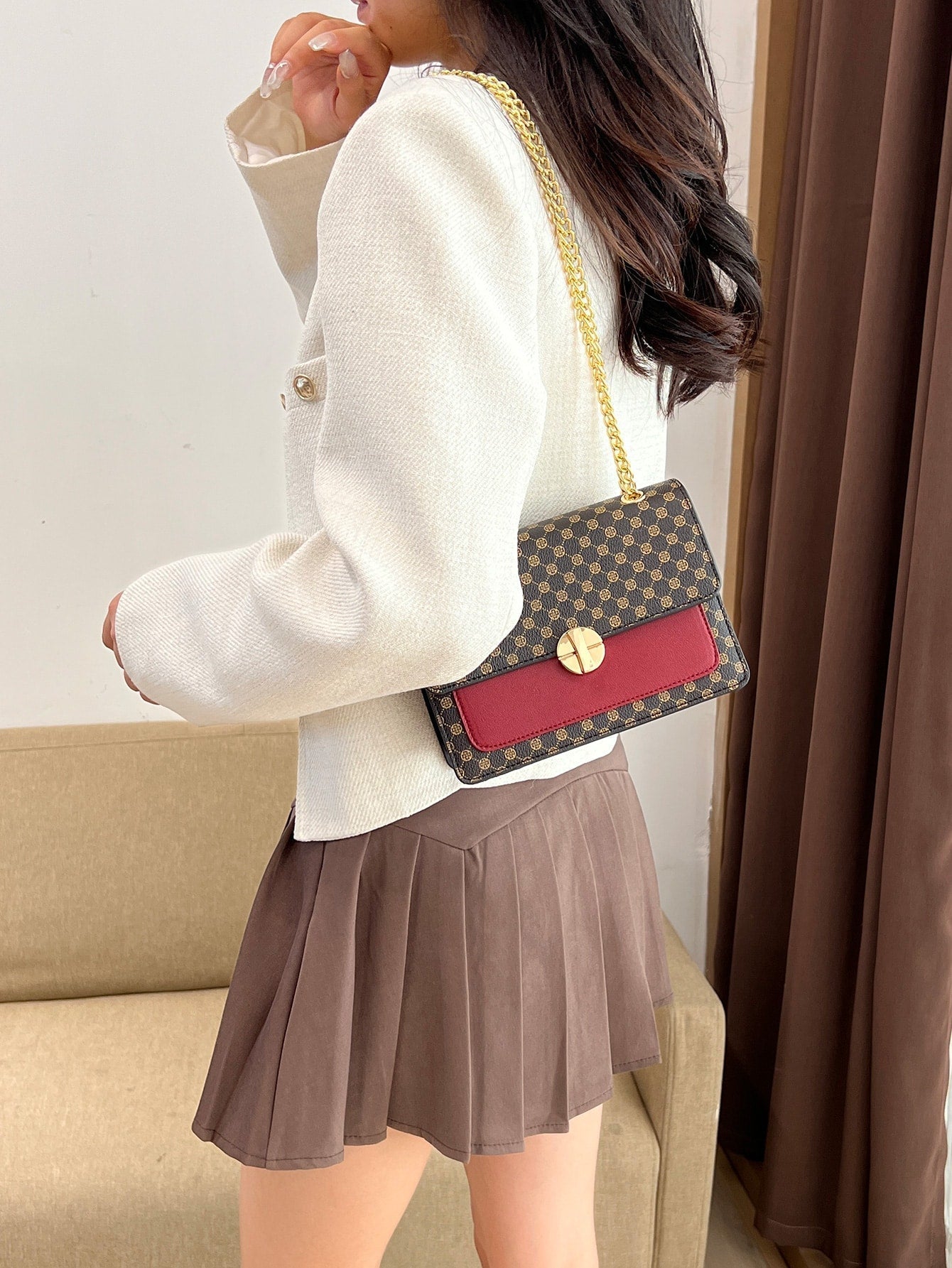 Mini Geometric Pattern Chain Flap Square Bag