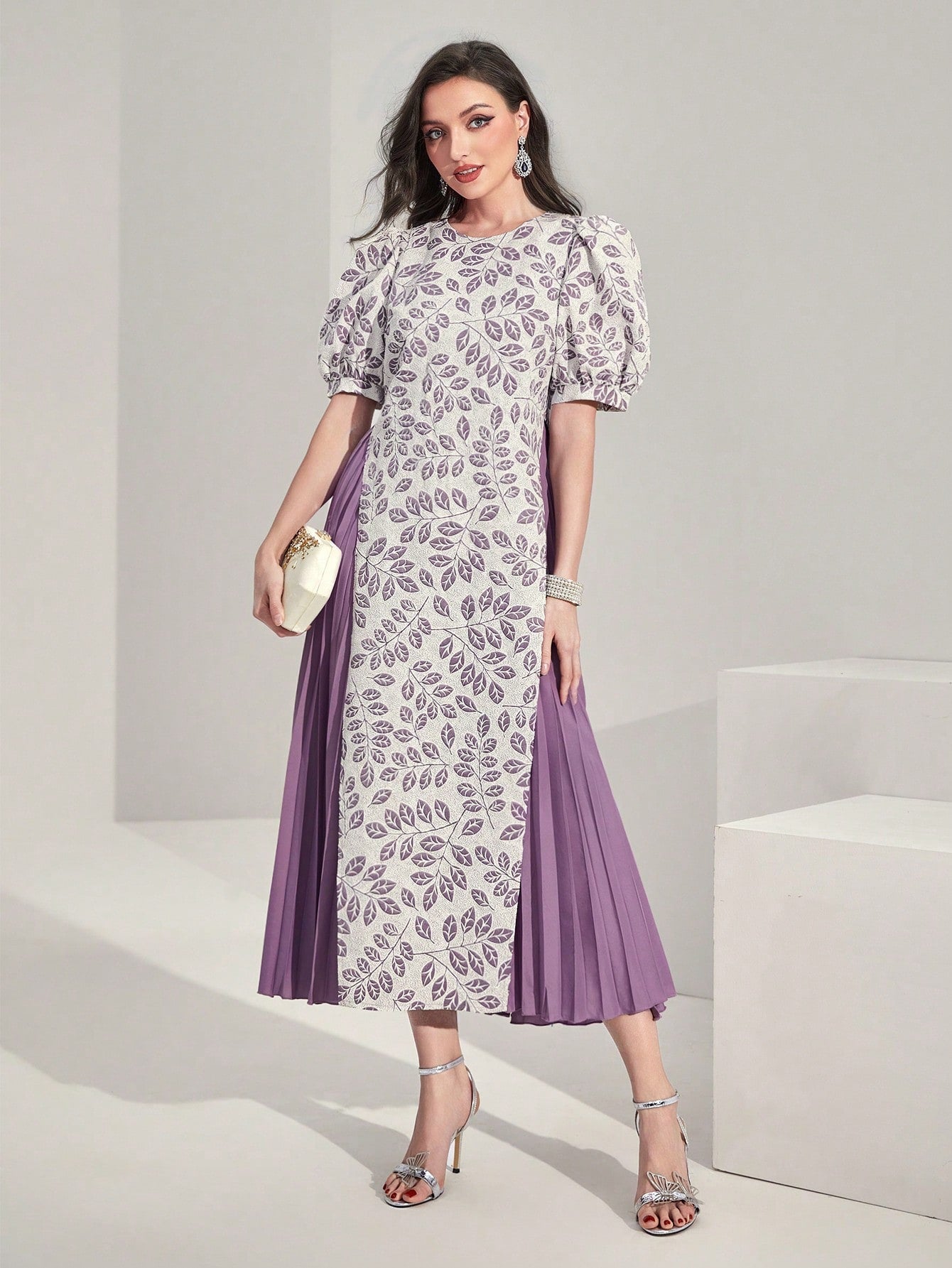 SHEIN Modely Plants Print Puff Sleeve Pleated Hem Dress