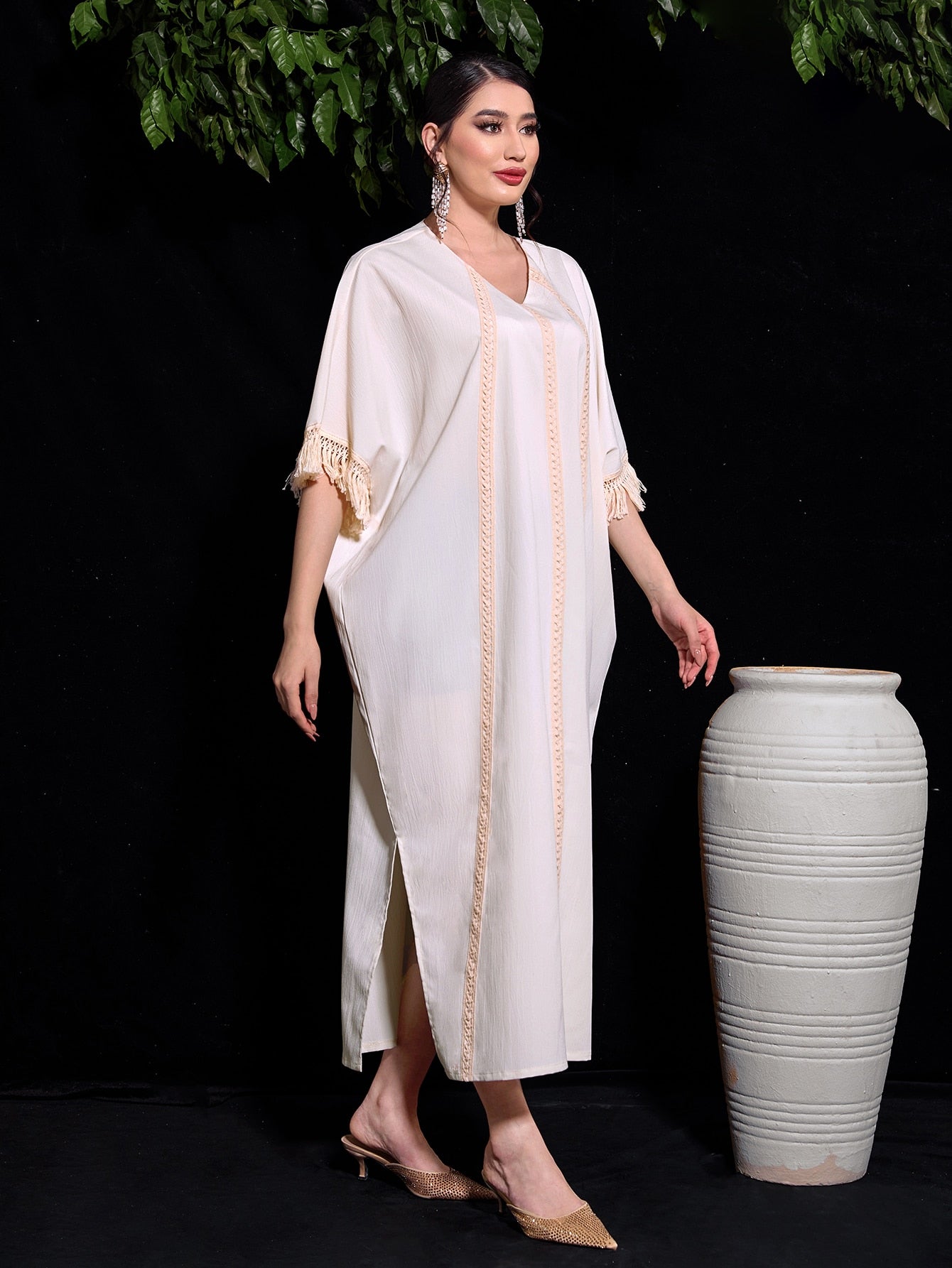 SHEIN Najma Fringe Trim Batwing Sleeve Split Hem Kaftan