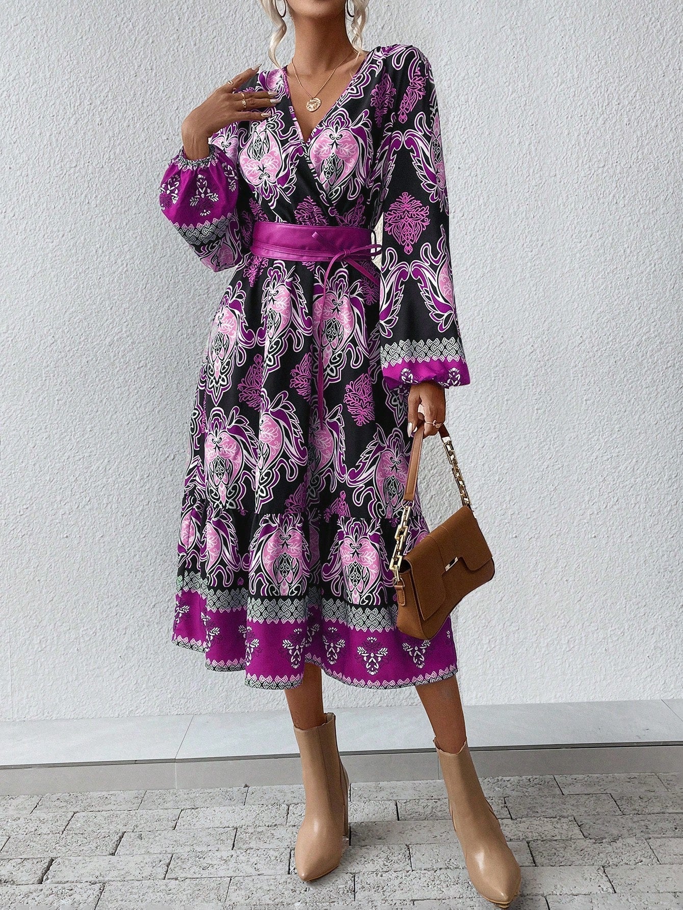 Women'S Floral Printed Lantern Sleeve Belted Dress