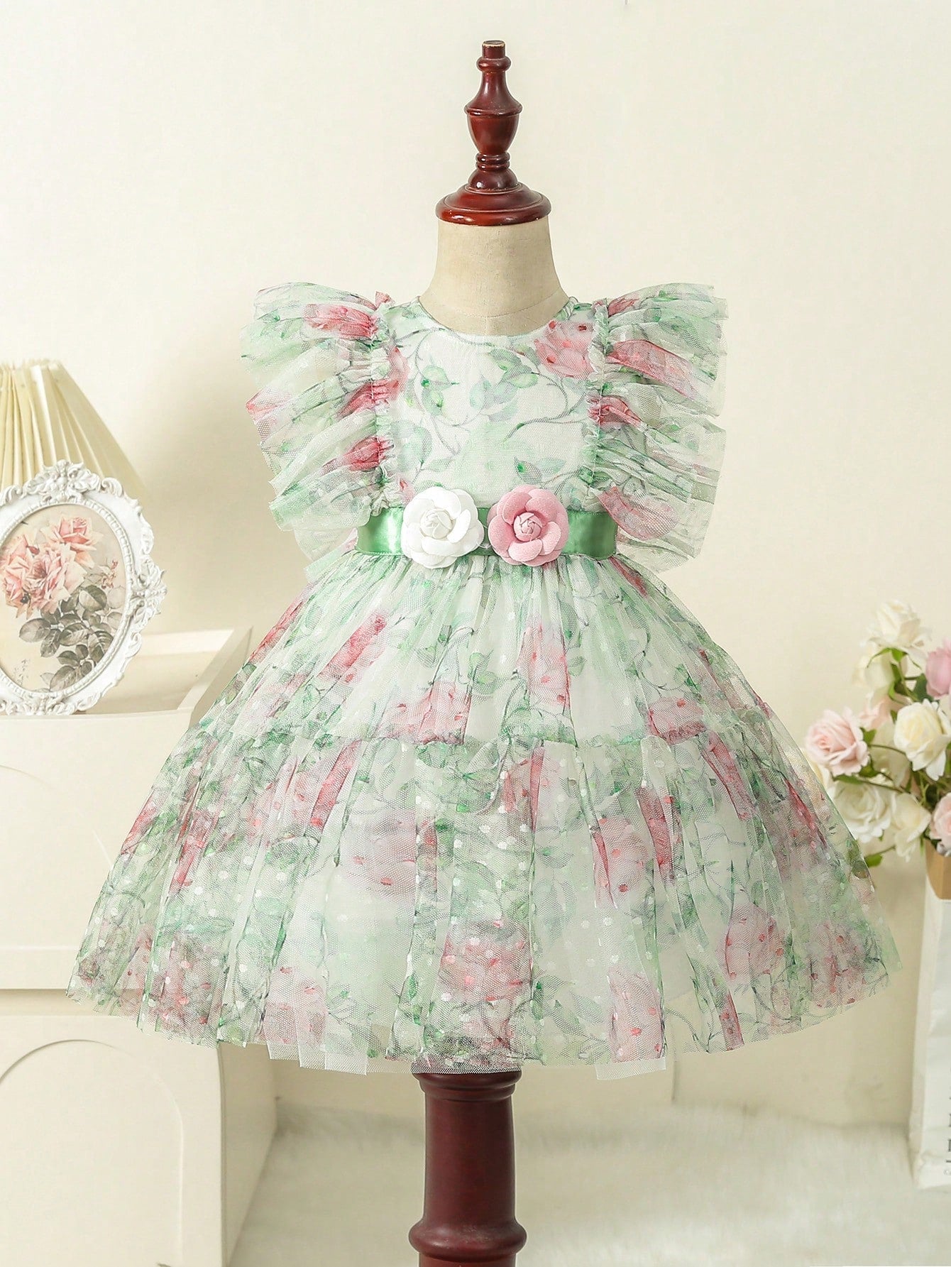 SHEIN Kids Nujoom 1Pc Little Girls' Rose Printed Ruffle Sleeve Princess Dress with Tulle Overlay