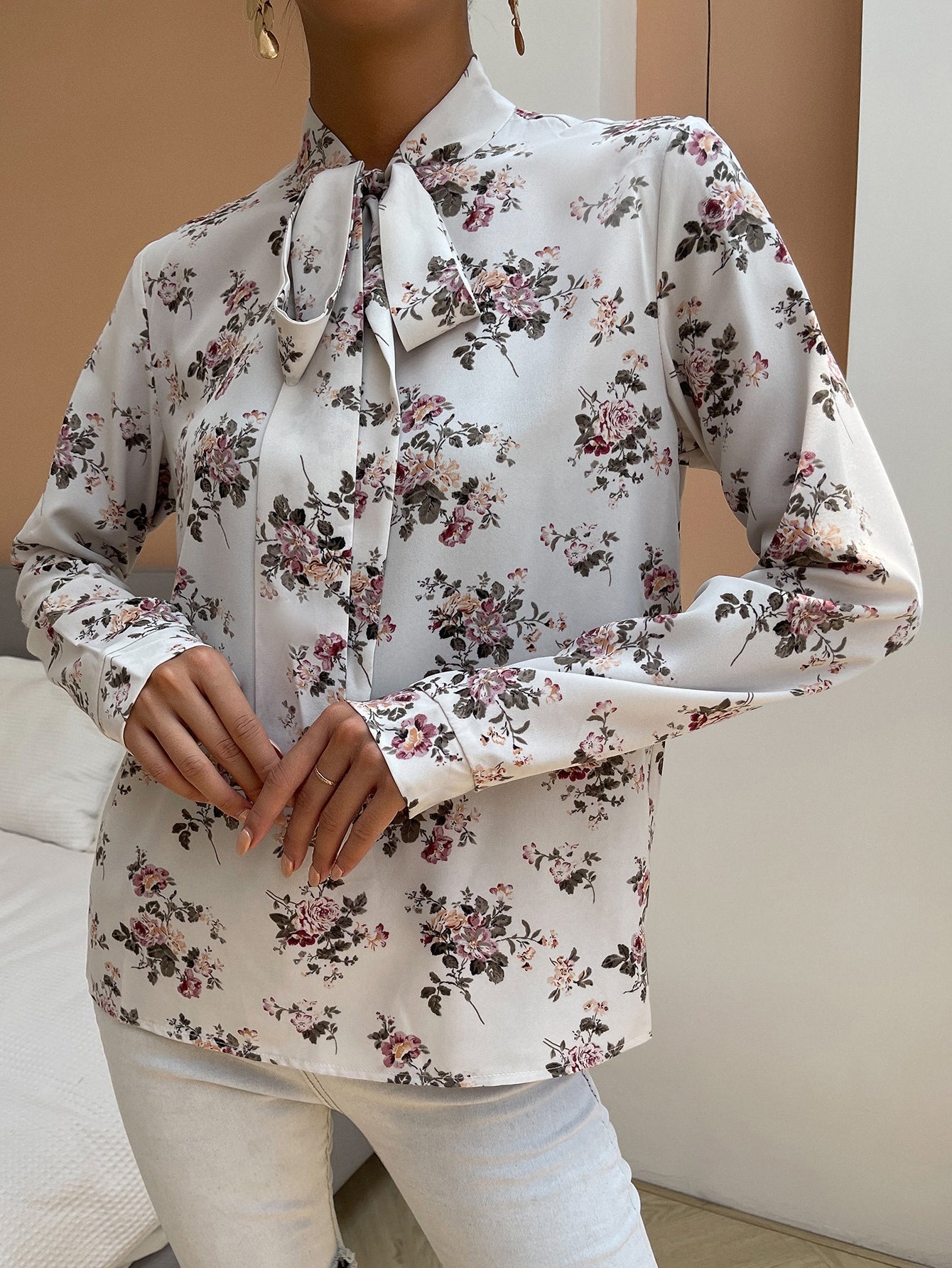 Tie Neck Floral Print Blouse