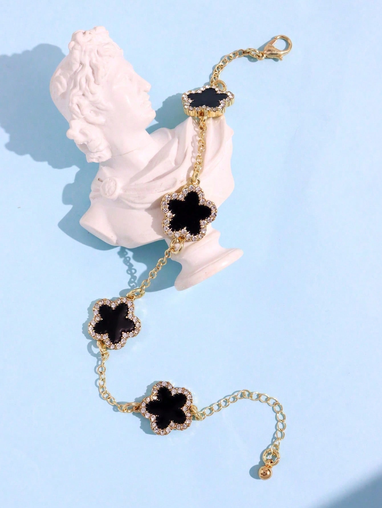 1Pc Simple & Fashionable Petals Design Diamond-Encrusted Edge Bracelet for Women