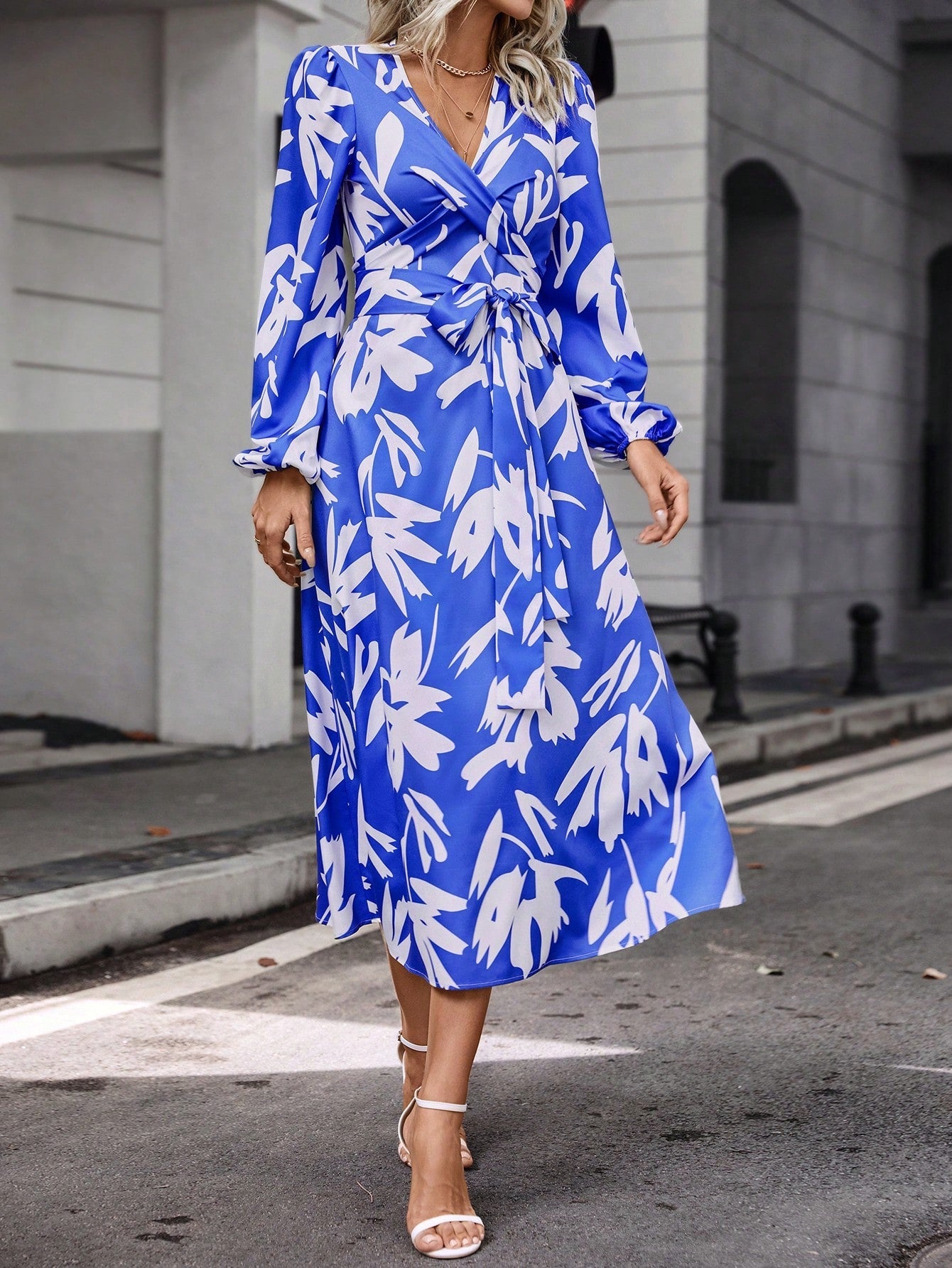 Plant Print Lantern Sleeve Dress