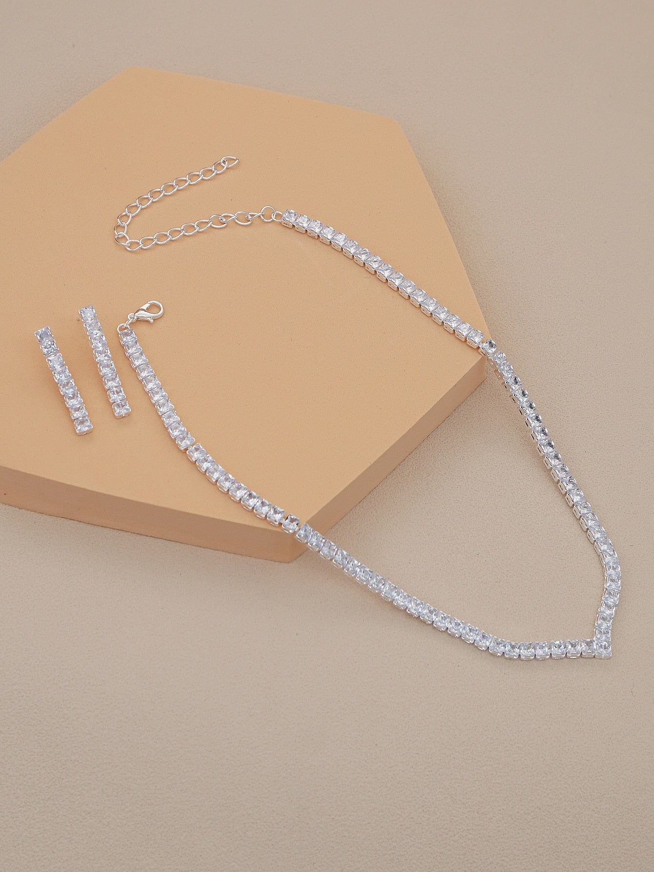 Cubic Zirconia Decor Necklace & Drop Earrings