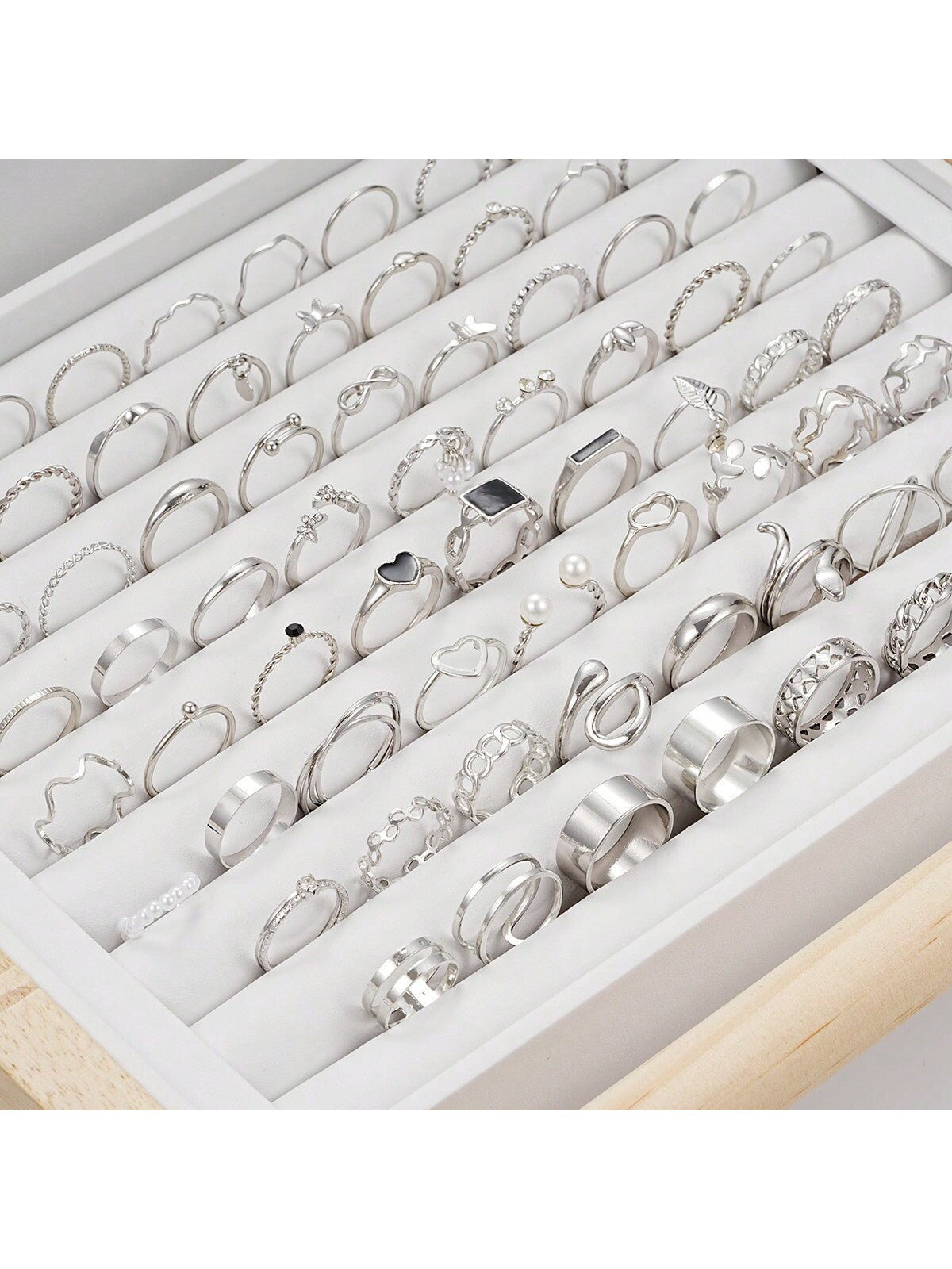 69Pcs Simple Butterfly, Heart & Faux Pearl Ring Set for Women, Perfect for Vacation, Date, Gift and Daily Wear (Without Box)
