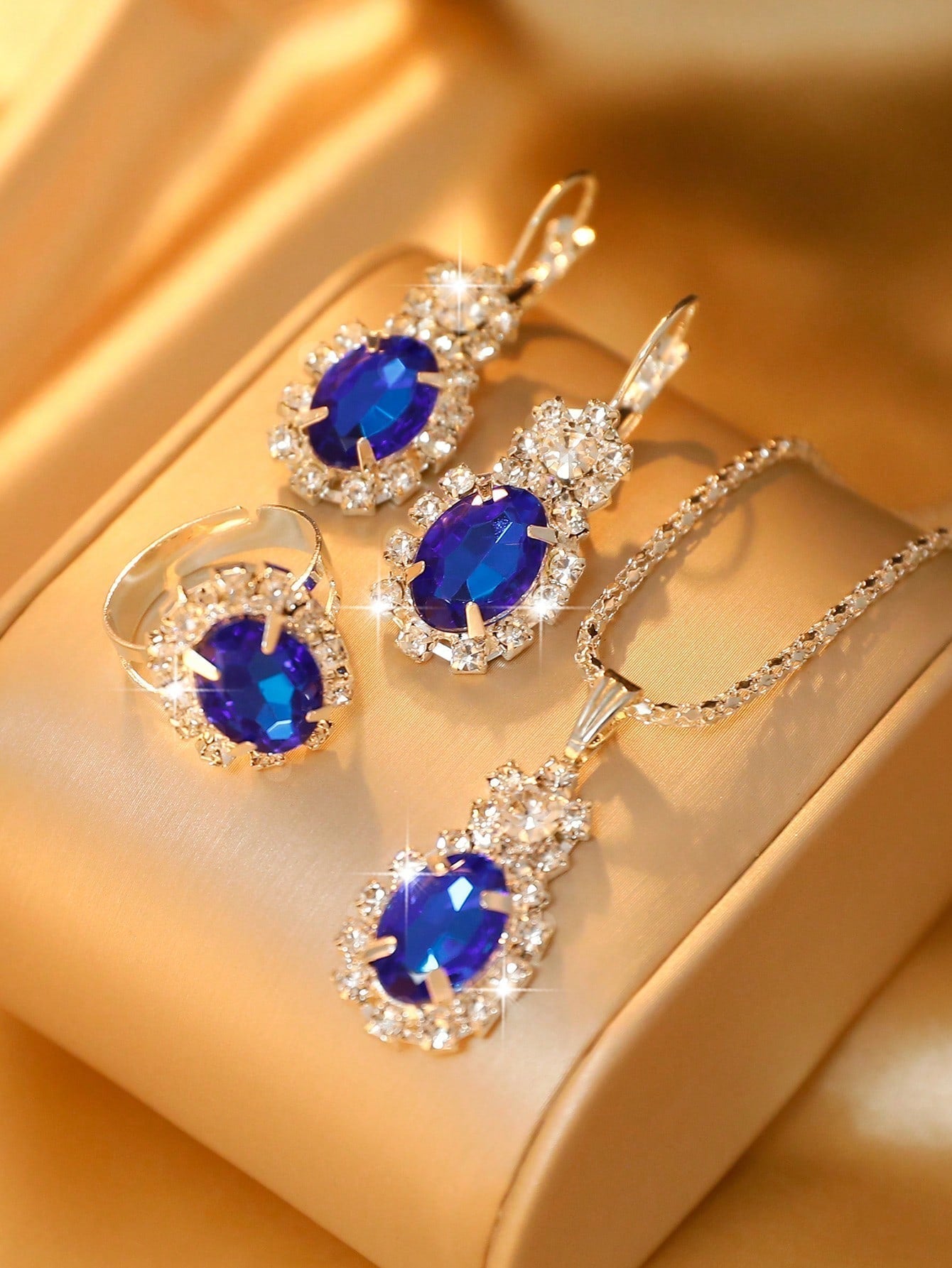 4Pcs/Set Women'S Teardrop Blue Gemstone Inlaid Full Rhinestone Ring, Pendant, Earrings, Necklace