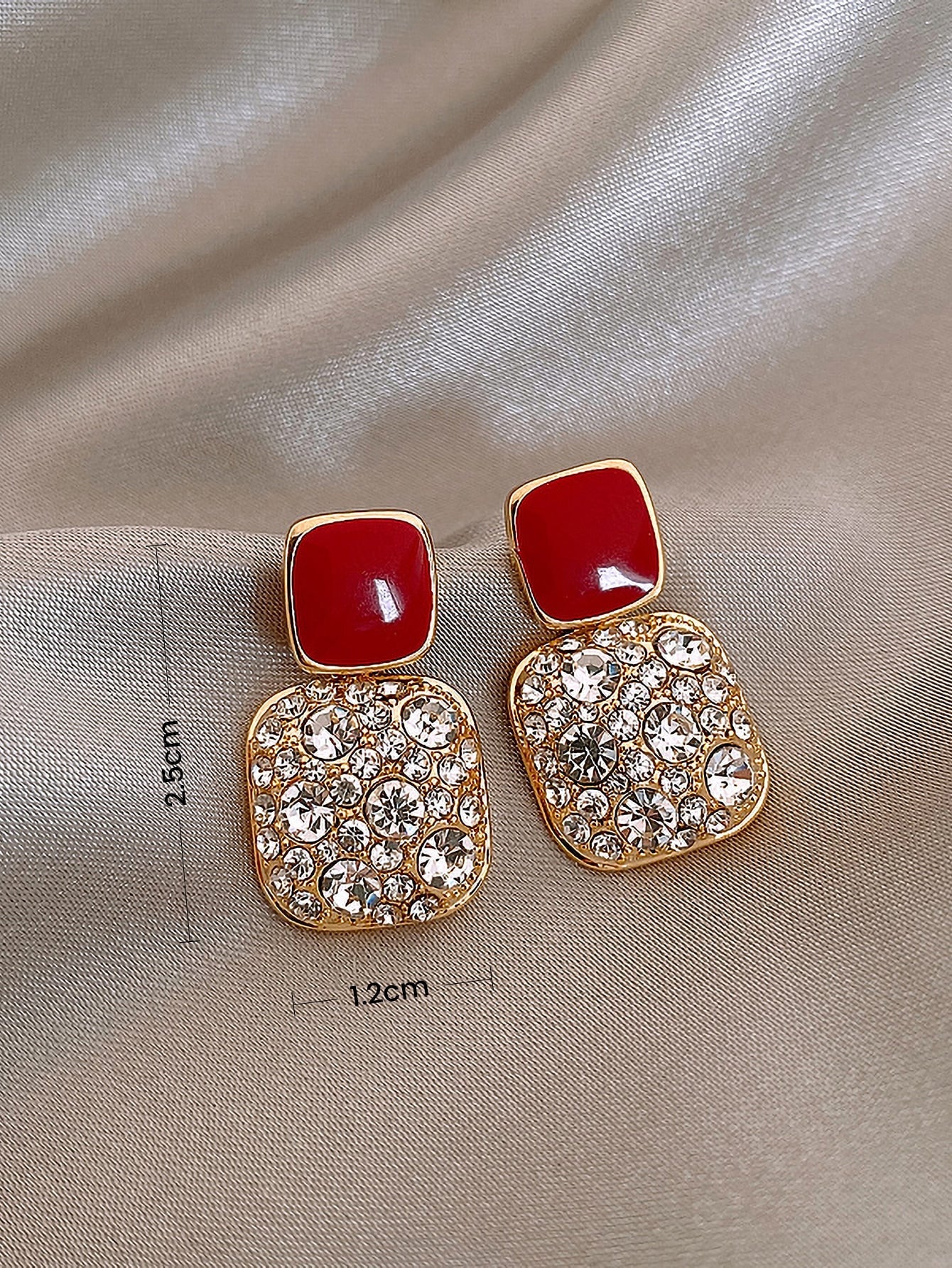 Rhinestone Decor Drop Earrings
