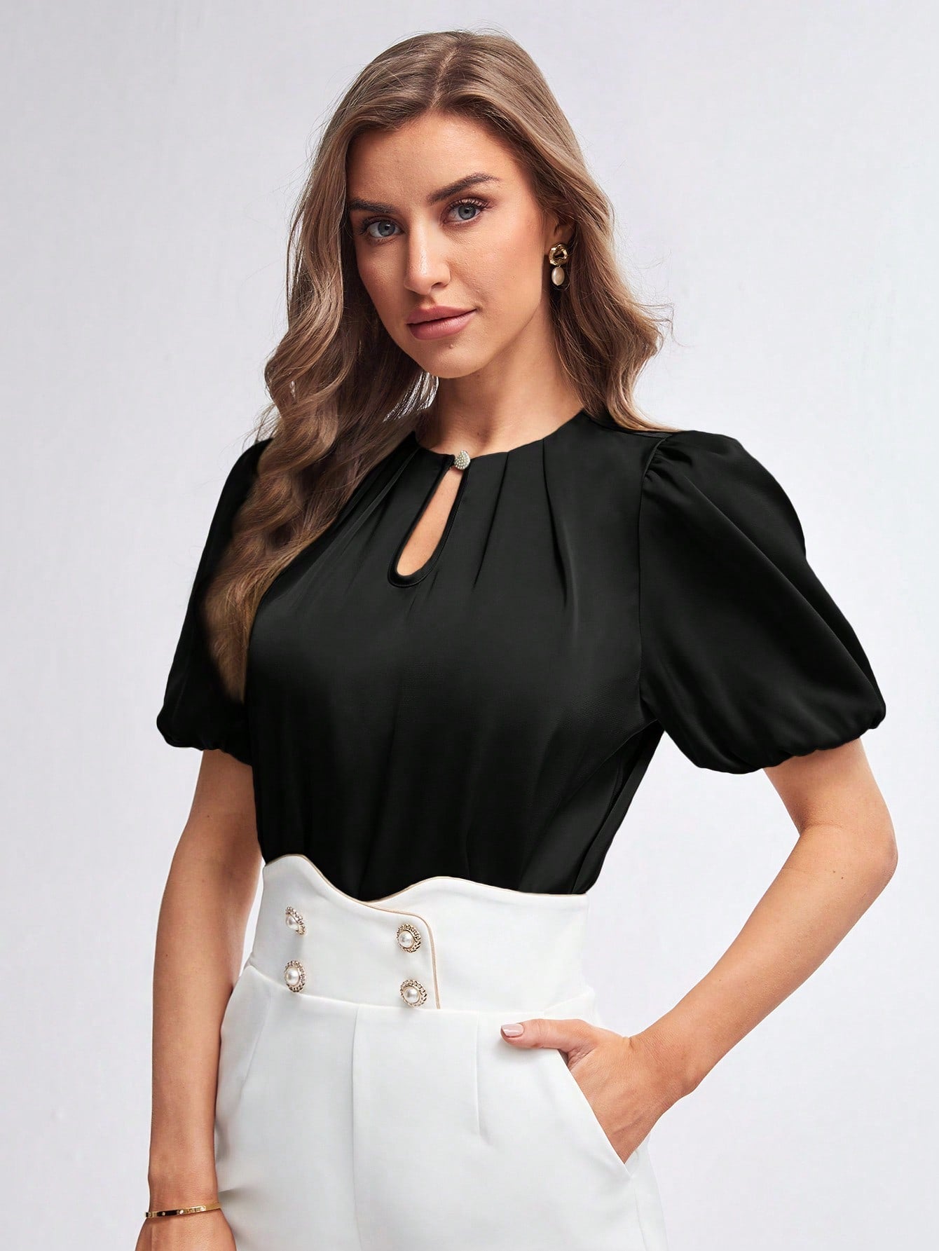 SHEIN Bizwear Keyhole Neck Puff Sleeve Blouse Workwear