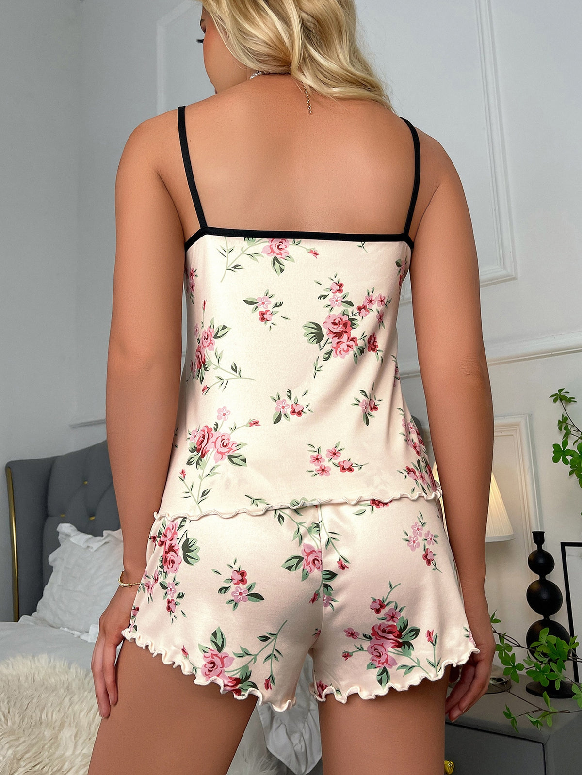 Floral Print Contrast Binding Lettuce Trim PJ Set