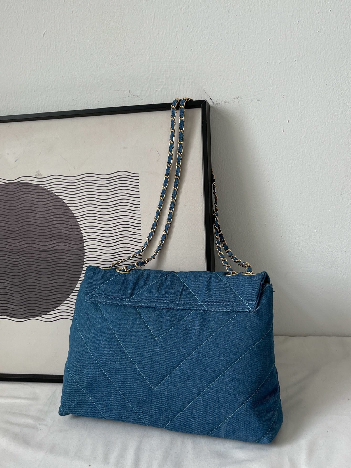 Chevron Chain Shoulder Tote Bag