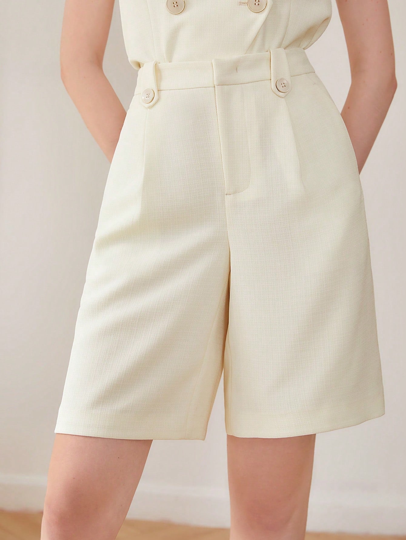 MOTF PREMIUM DRESSY BERMUDA SHORTS