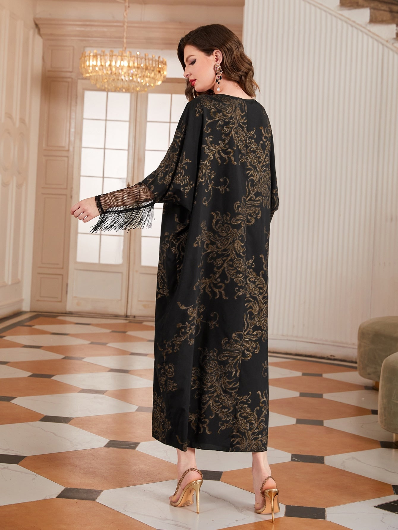 SHEIN Najma Floral Print Fringe Trim Batwing Sleeve Kaftan