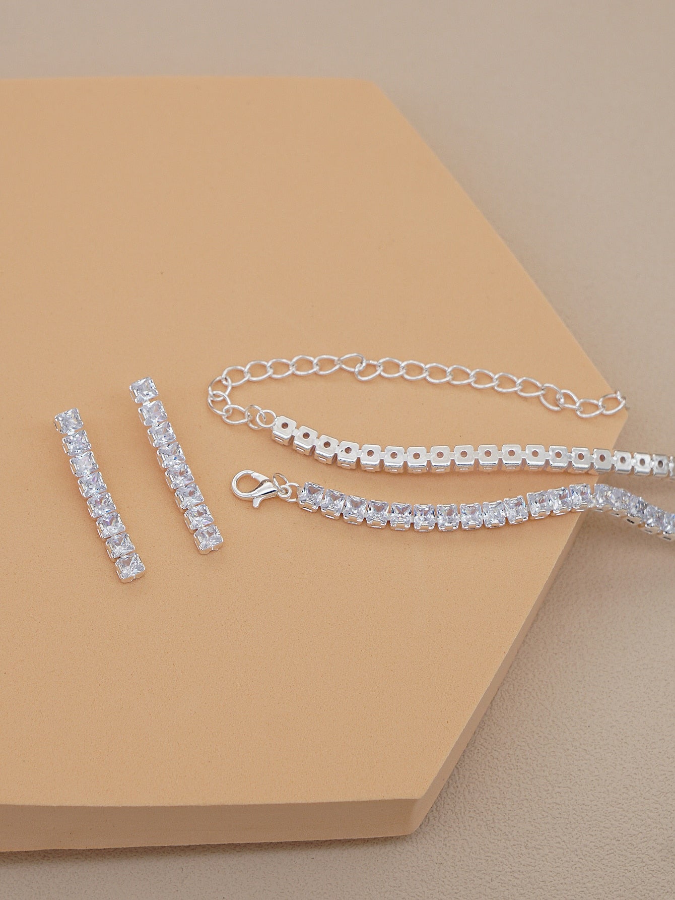 Cubic Zirconia Decor Necklace & Drop Earrings