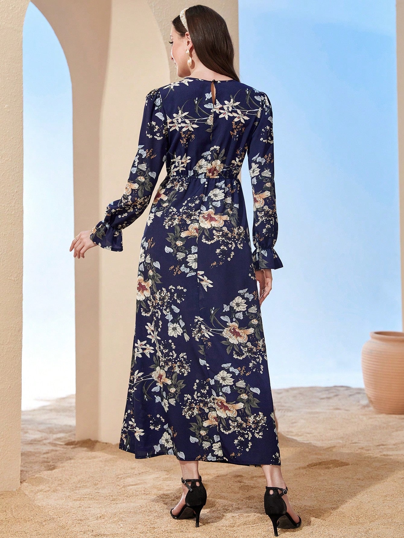 SHEIN Mulvari Floral Print Flare Sleeve Dress