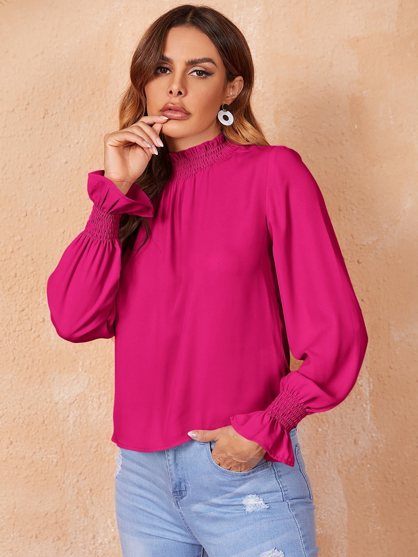 SHEIN Privé Solid Shirred Bell Sleeve Top