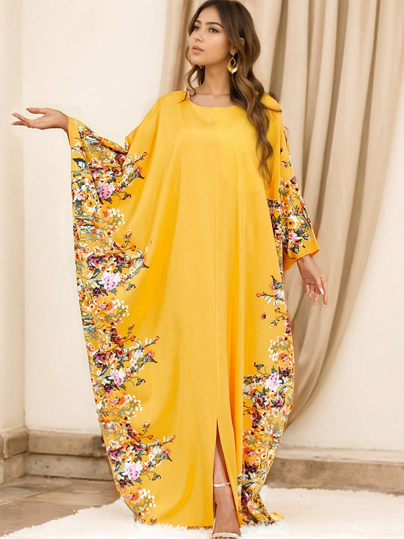 Yellow Batwing Sleeve Loose Floral Arabic Dress