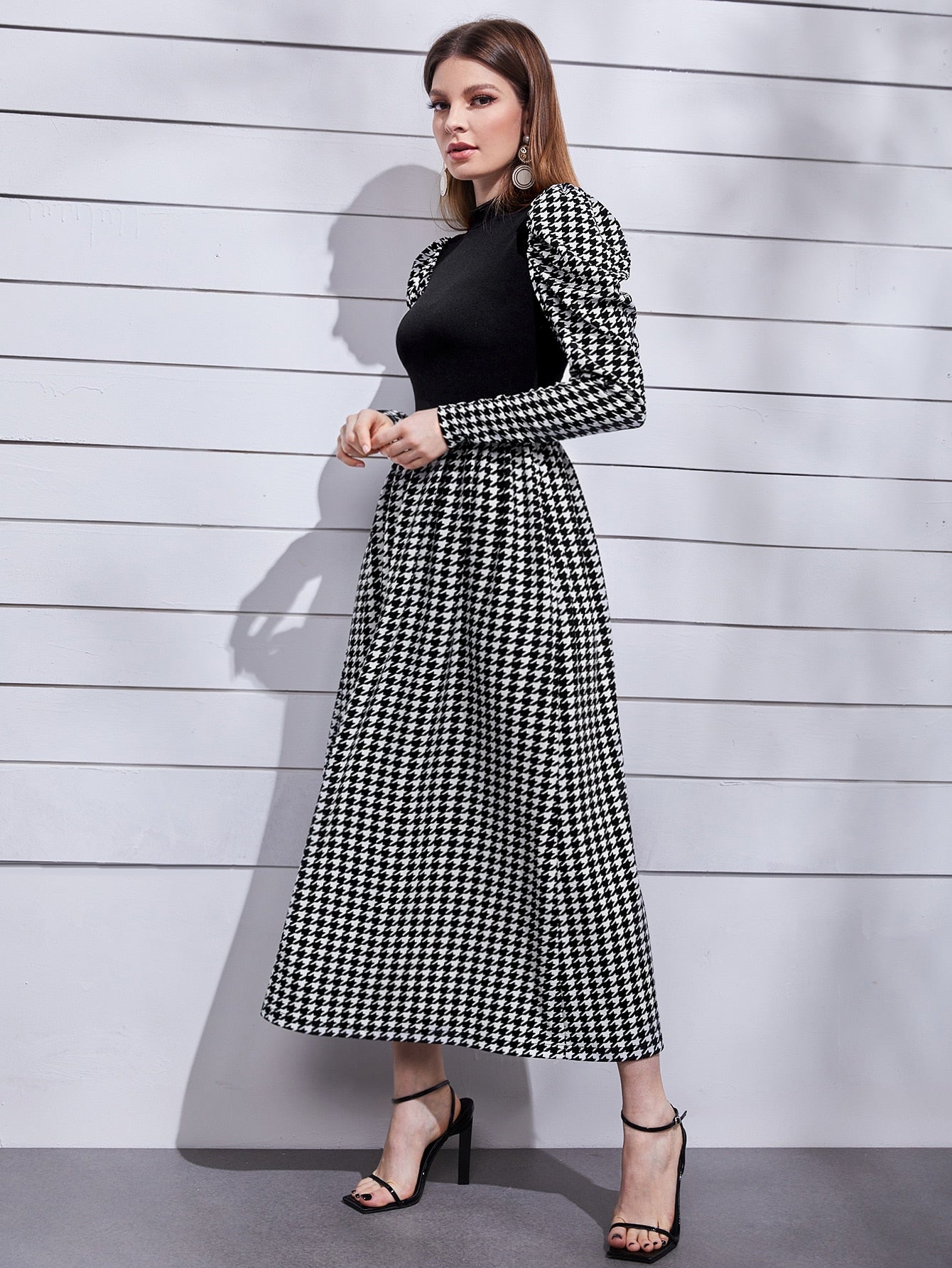 SHEIN Modely Mock Neck Leg-Of-Mutton Sleeve Houndstooth Dress