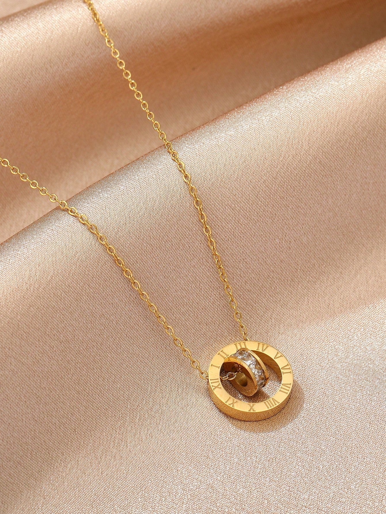 1Pc Fashion Stainless Steel Number Detail Circle Pendant Necklace for Women for Daily Decoration