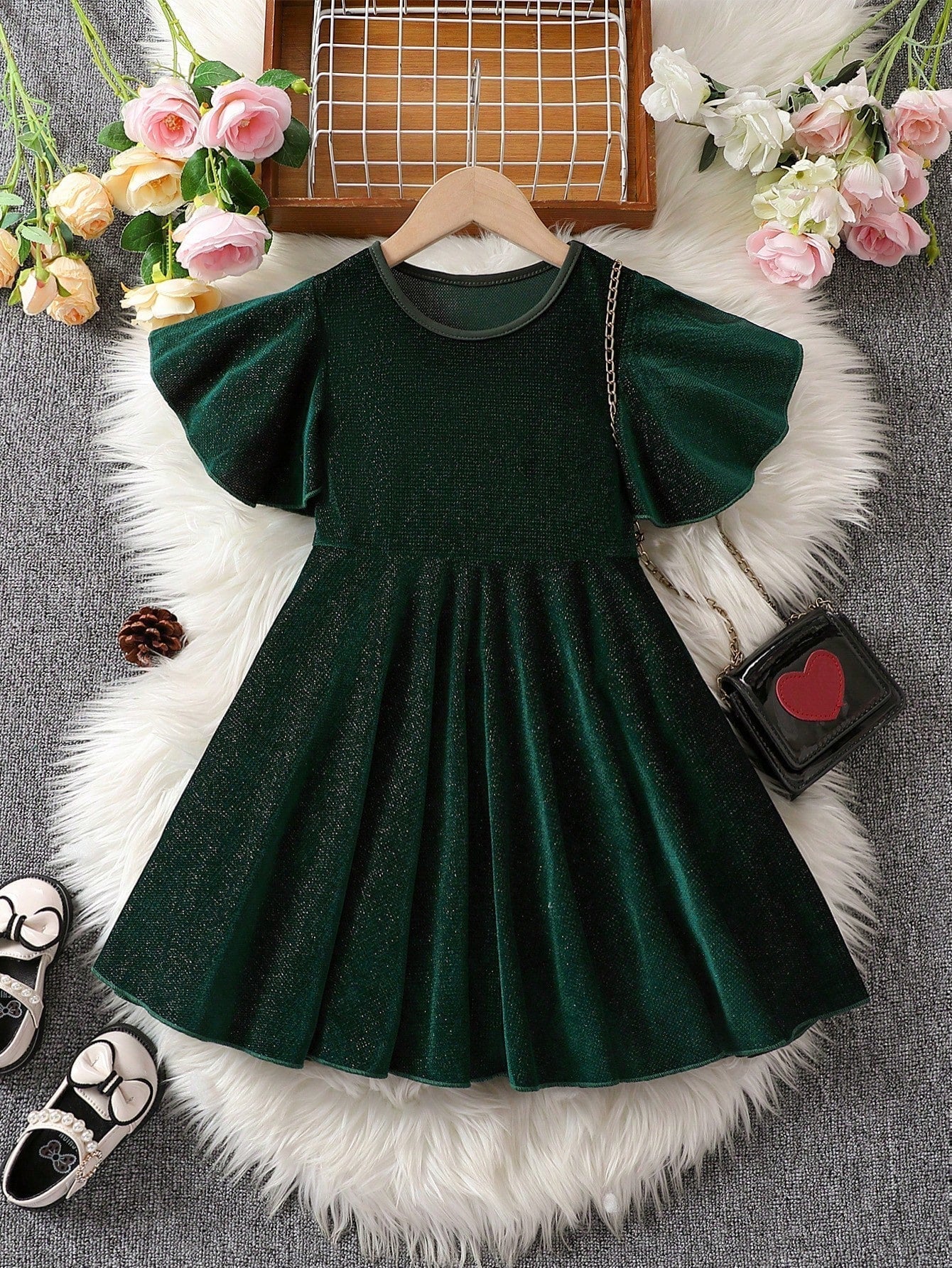 SHEIN Kids FANZEY Young Girl Glitter Butterfly Sleeve A-Line Dress for Christmas