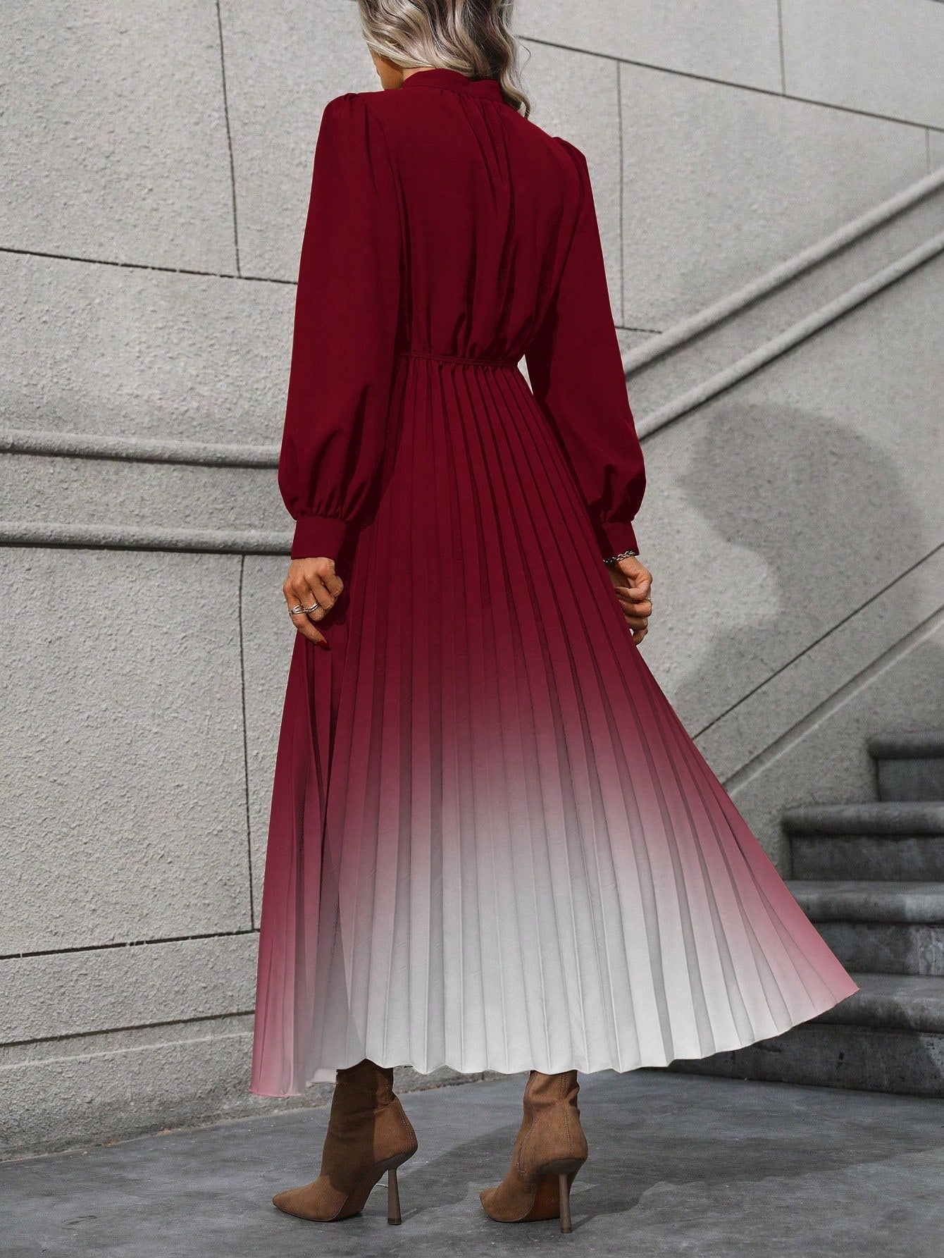 Gradient Color Pleated Lantern Sleeve Dress