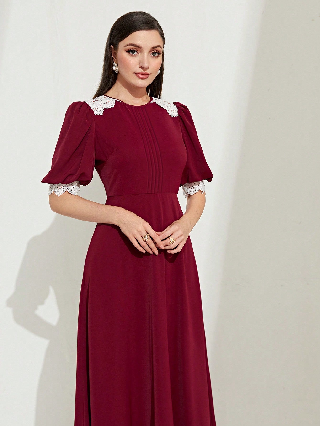 SHEIN Modely Contrast Lace Puff Sleeve A-Line Dress